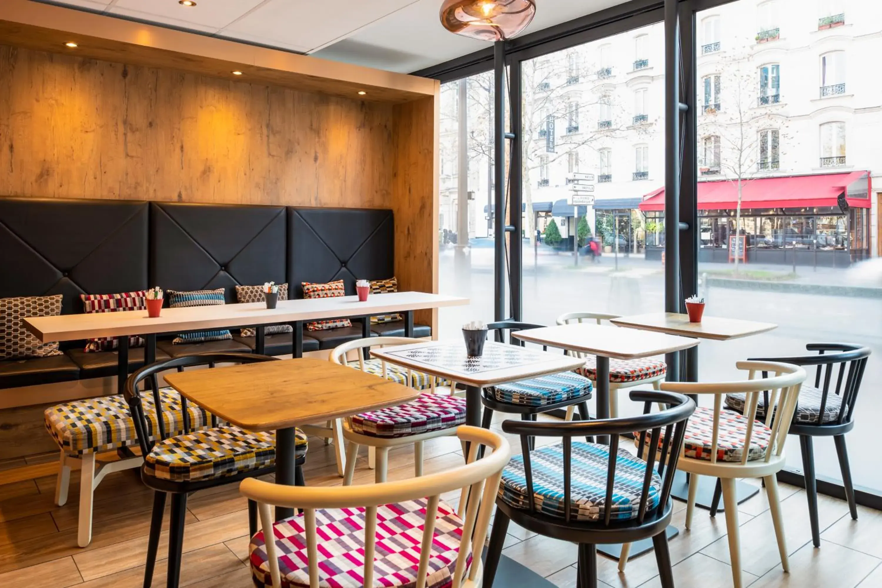 Restaurant/places to eat in ibis Paris Gare de Lyon Diderot Restaurant/places to eat in ibis Paris Gare de Lyon Diderot