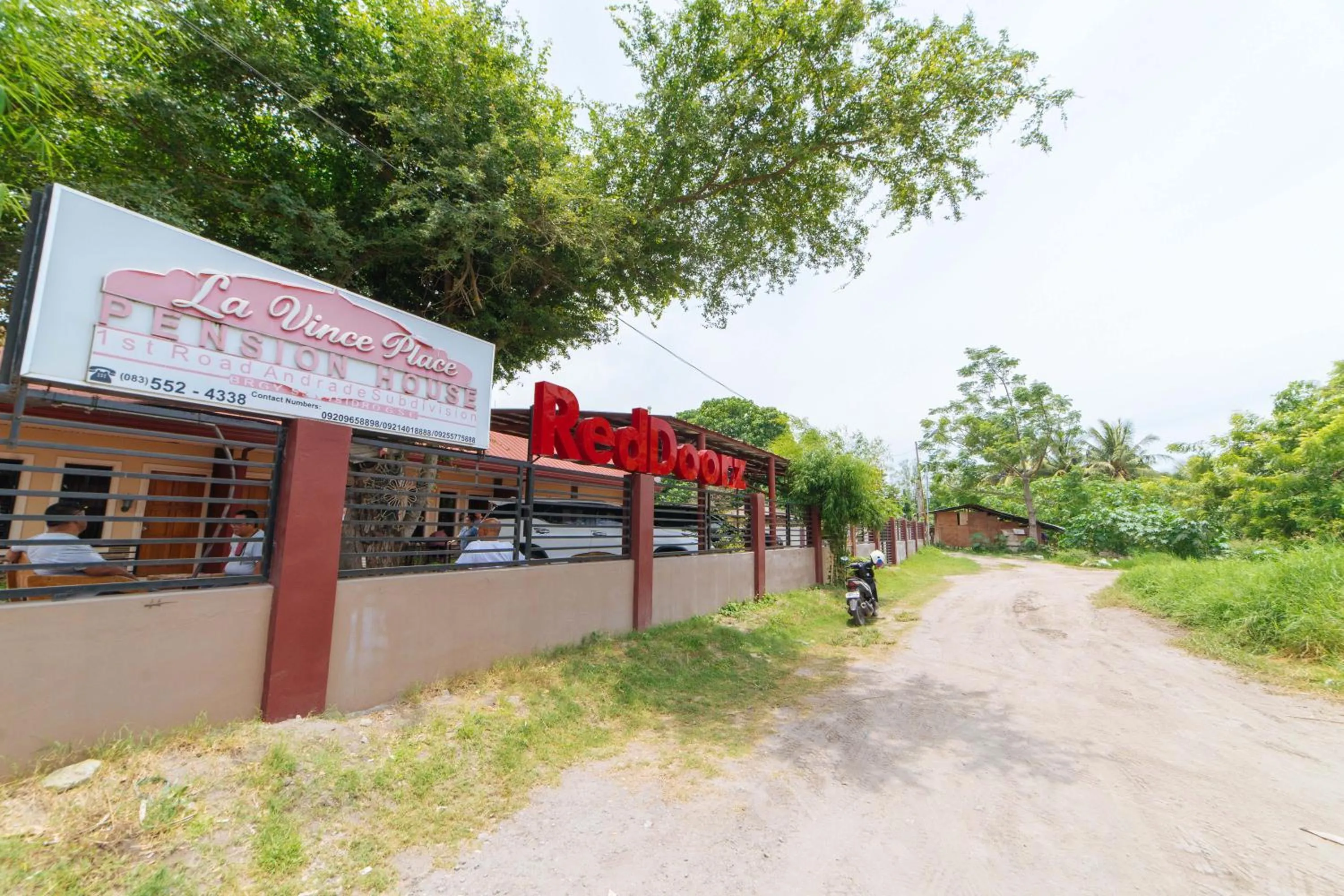 Property building in RedDoorz @ Lagao General Santos