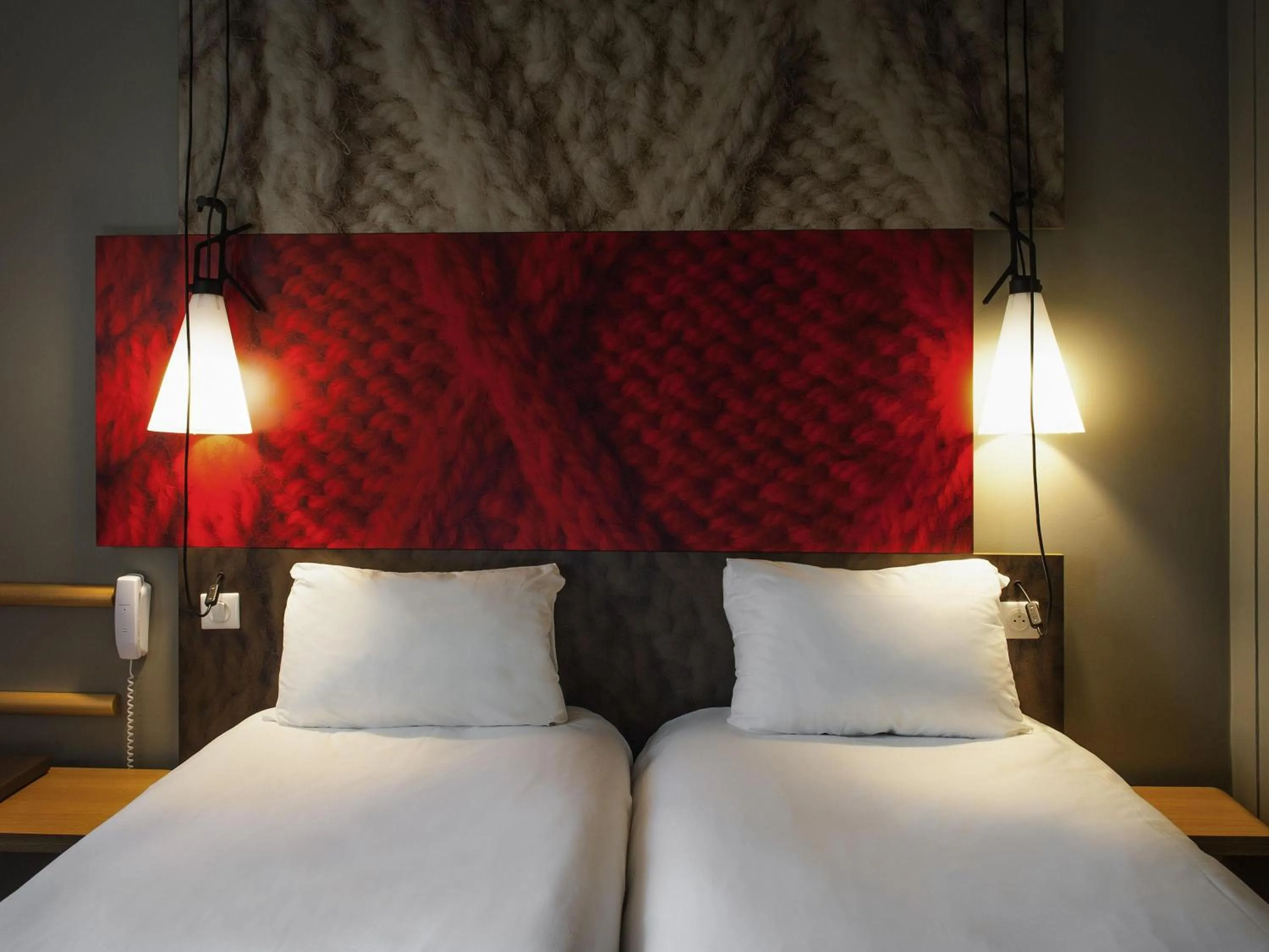 Bedroom, Bed in ibis Paris La Defense Courbevoie