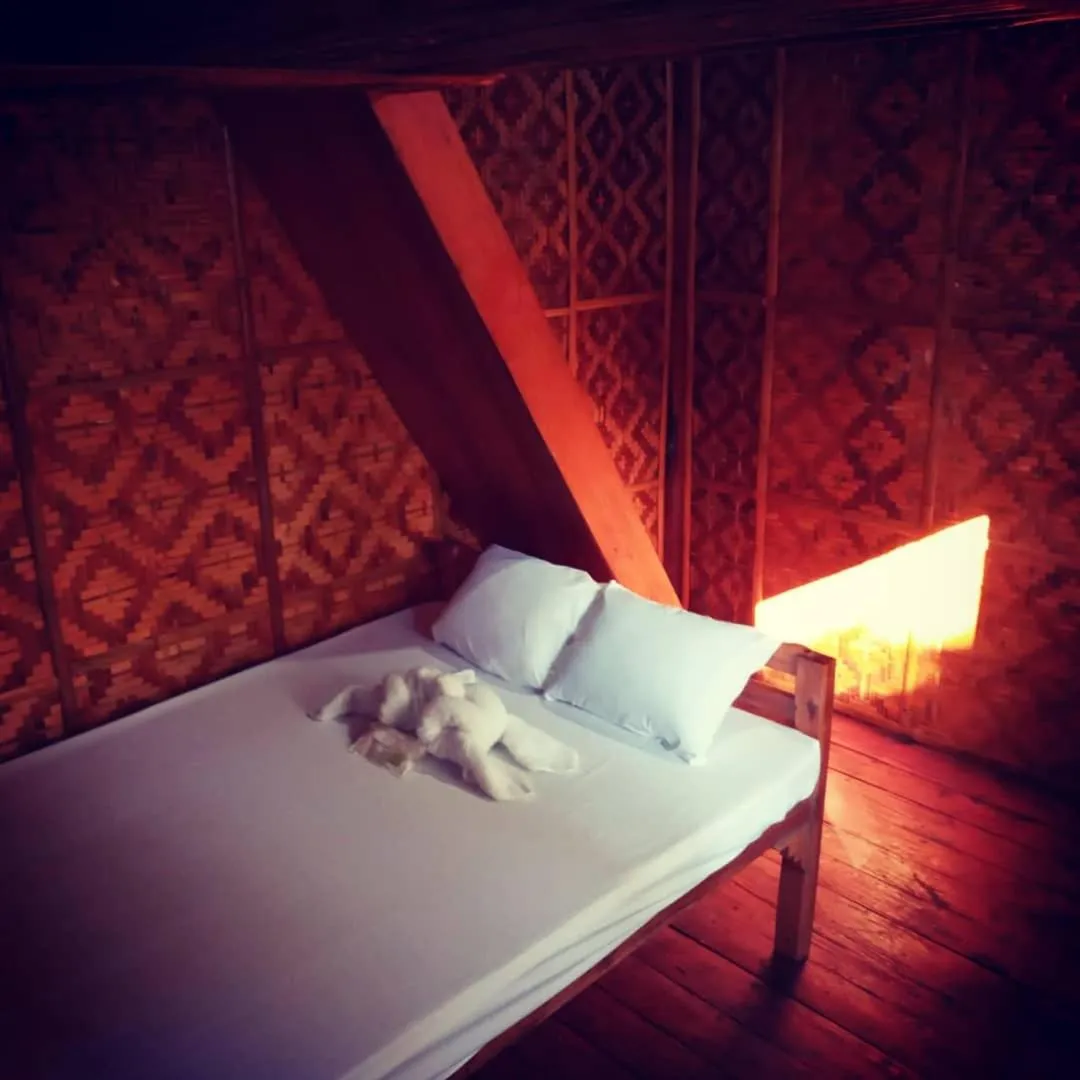 Bed in SHUKRAN Apartelle