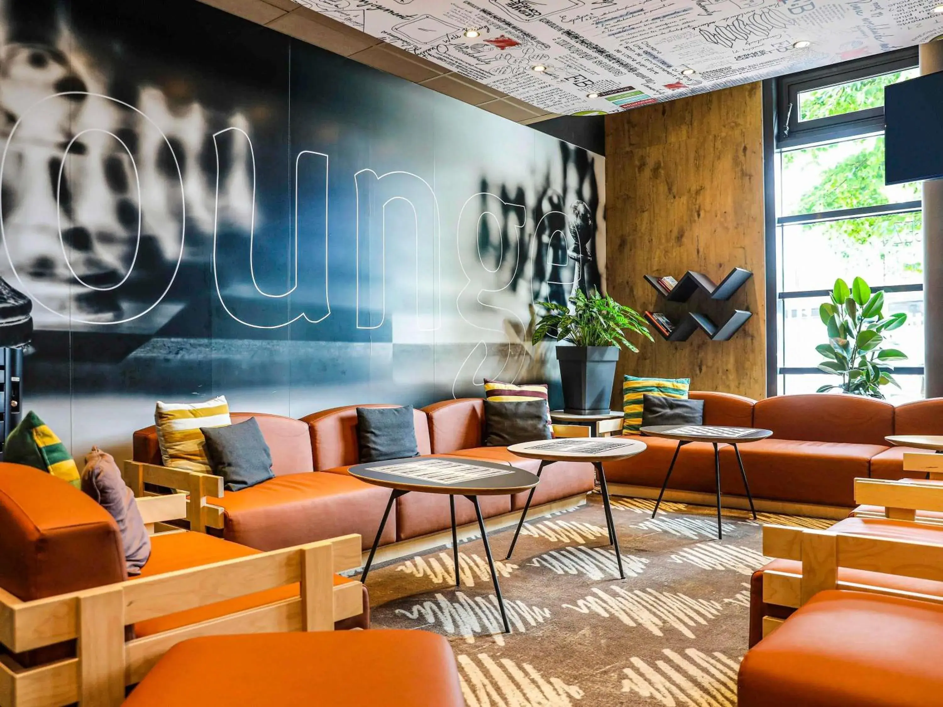 Property building in ibis Paris Porte de Clichy Centre Property building in ibis Paris Porte de Clichy Centre