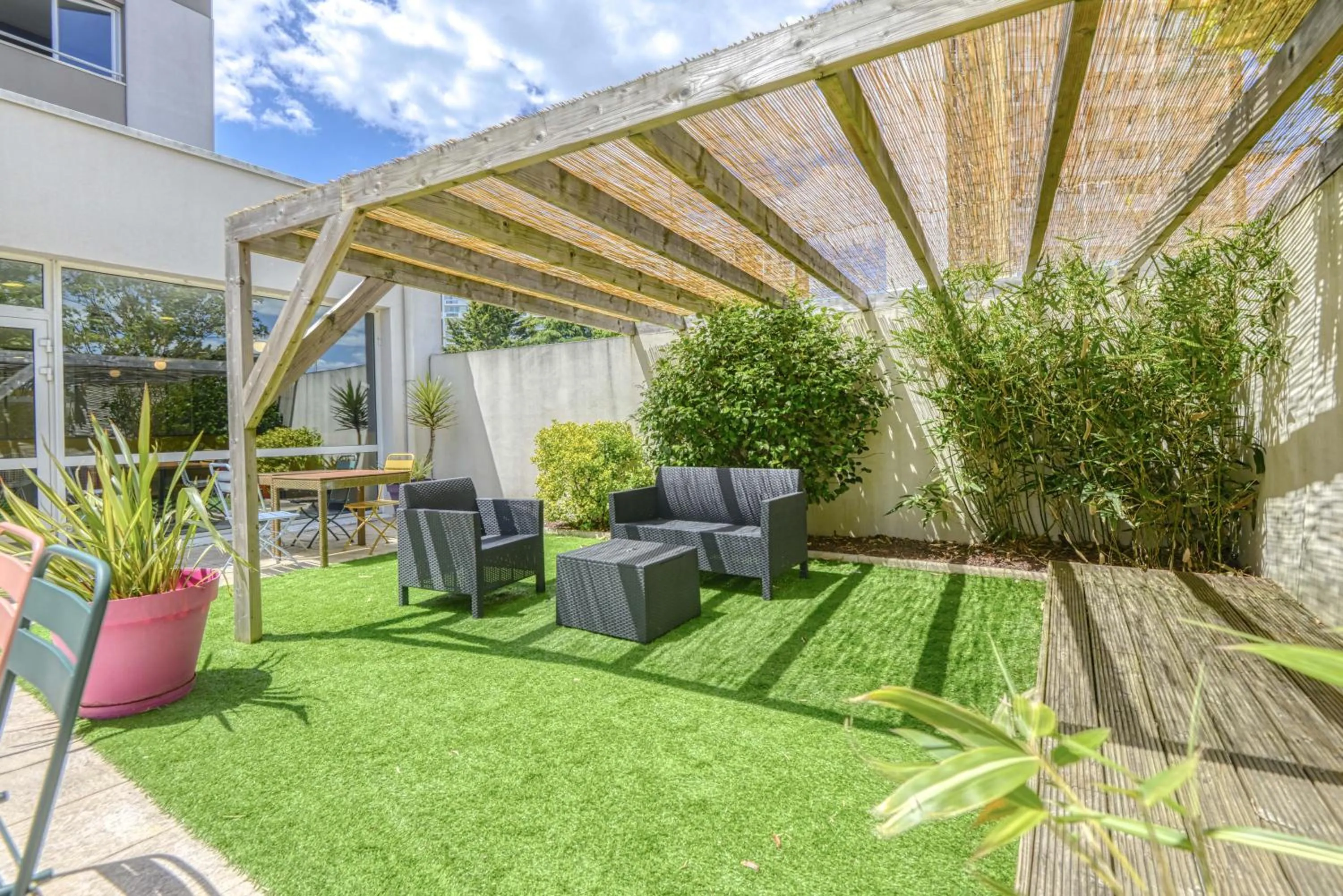 Patio in ibis Cholet