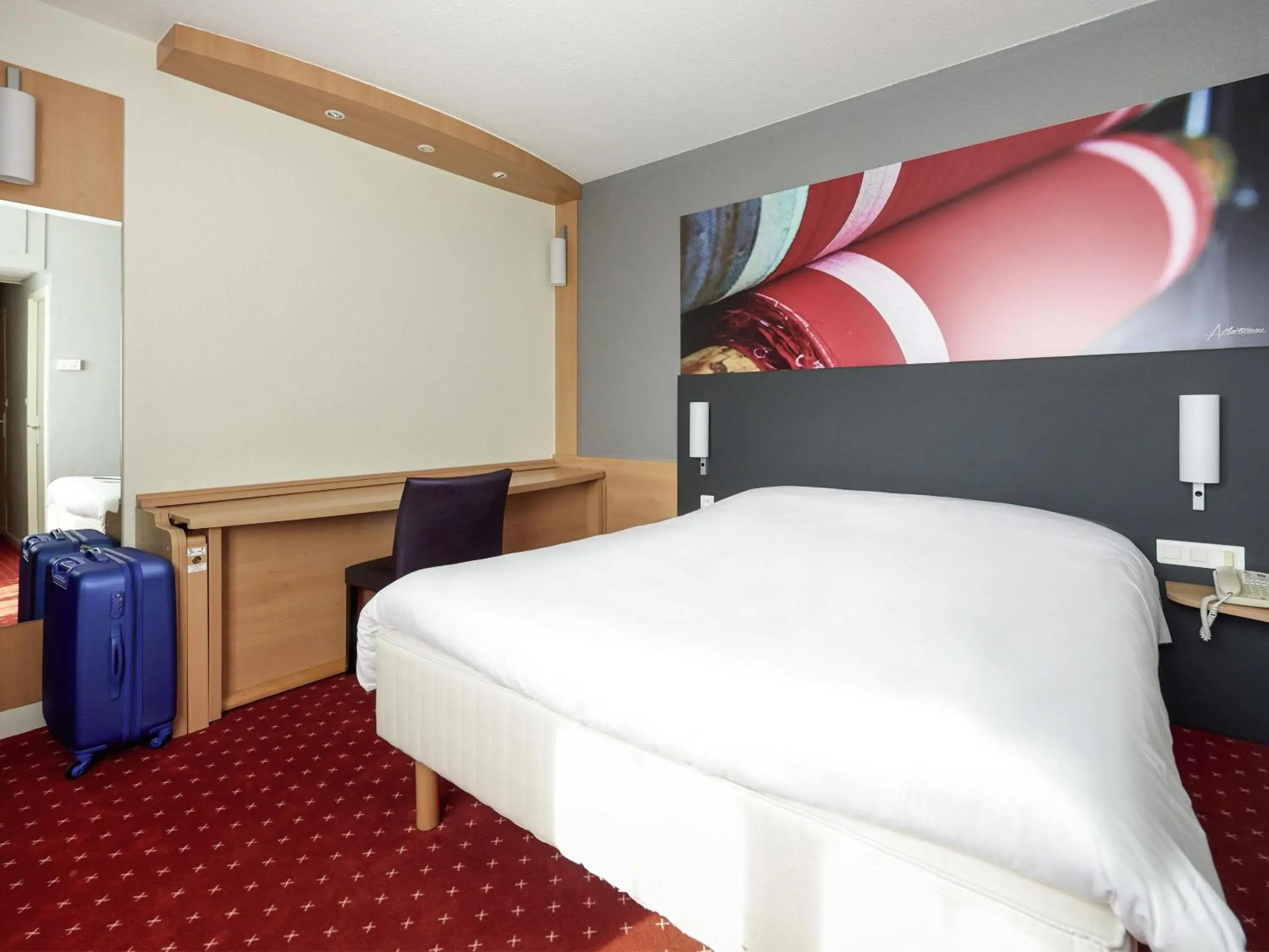 Bedroom, Bed in ibis Cholet Bedroom, Bed in ibis Cholet