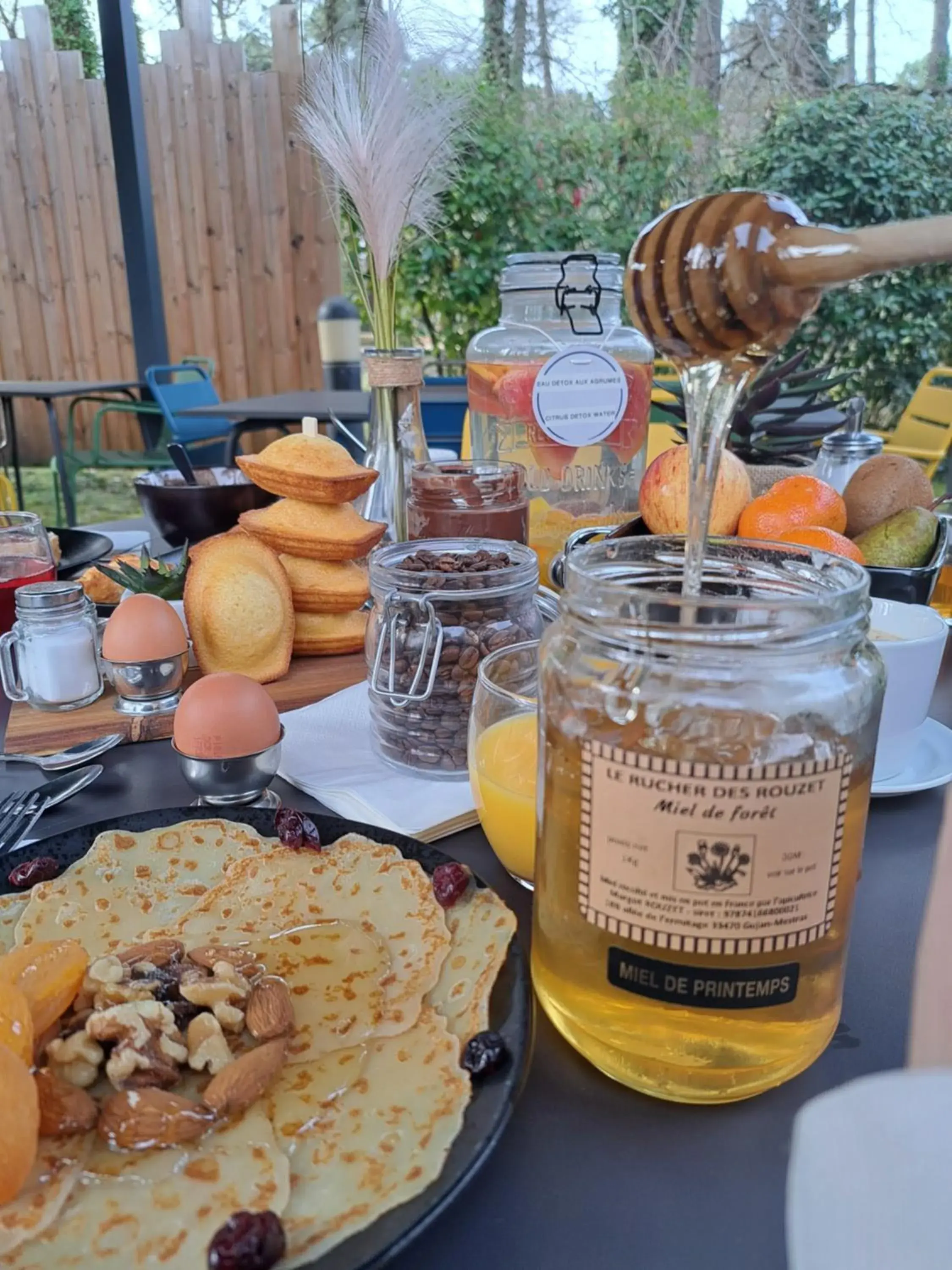 Breakfast in ibis Arcachon la Teste de Buch Breakfast in ibis Arcachon la Teste de Buch