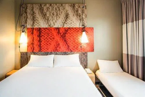 Bed in ibis Tarbes Odos