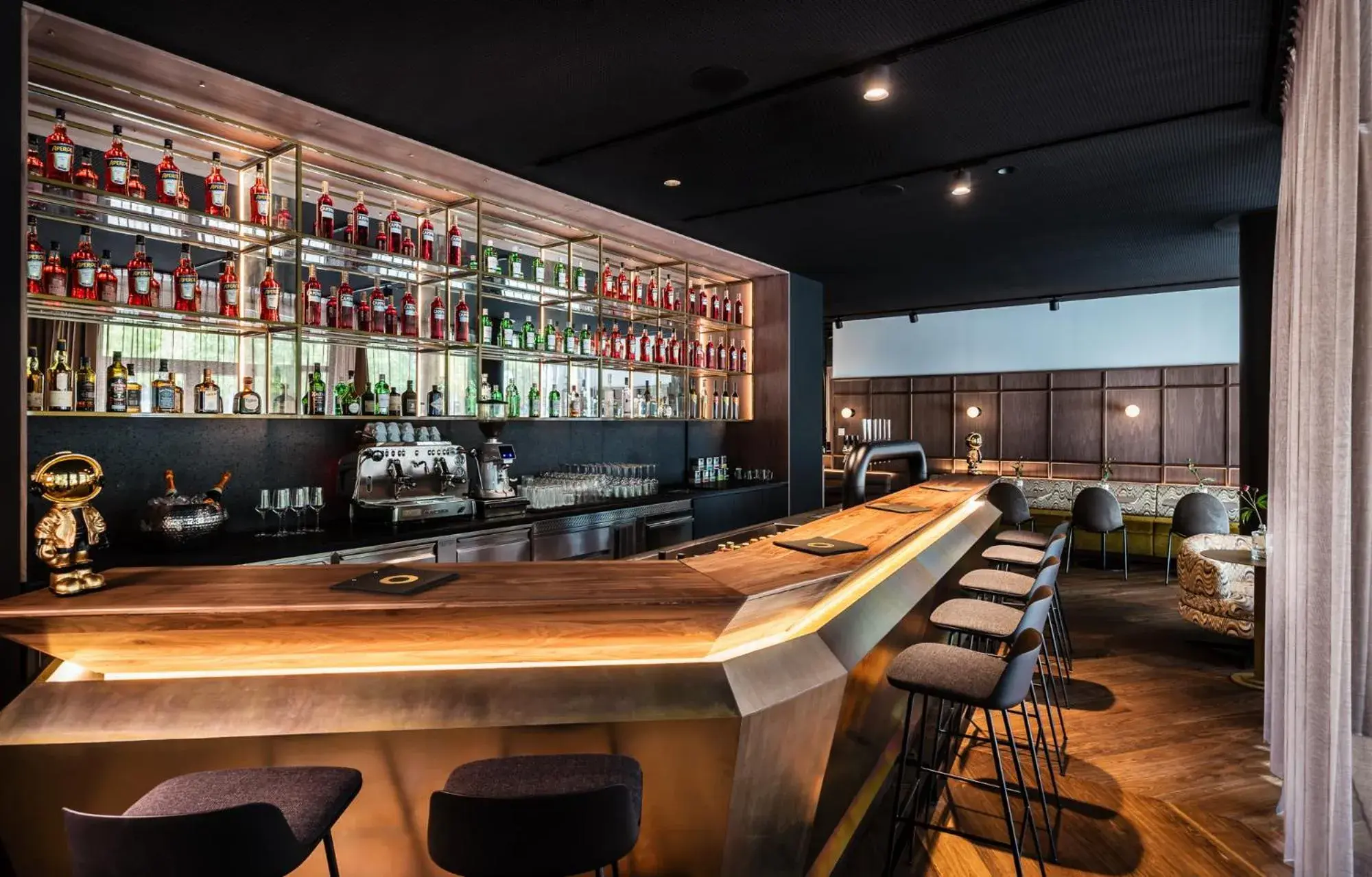 Lounge or bar in MOOONS Vienna Lounge or bar in MOOONS Vienna