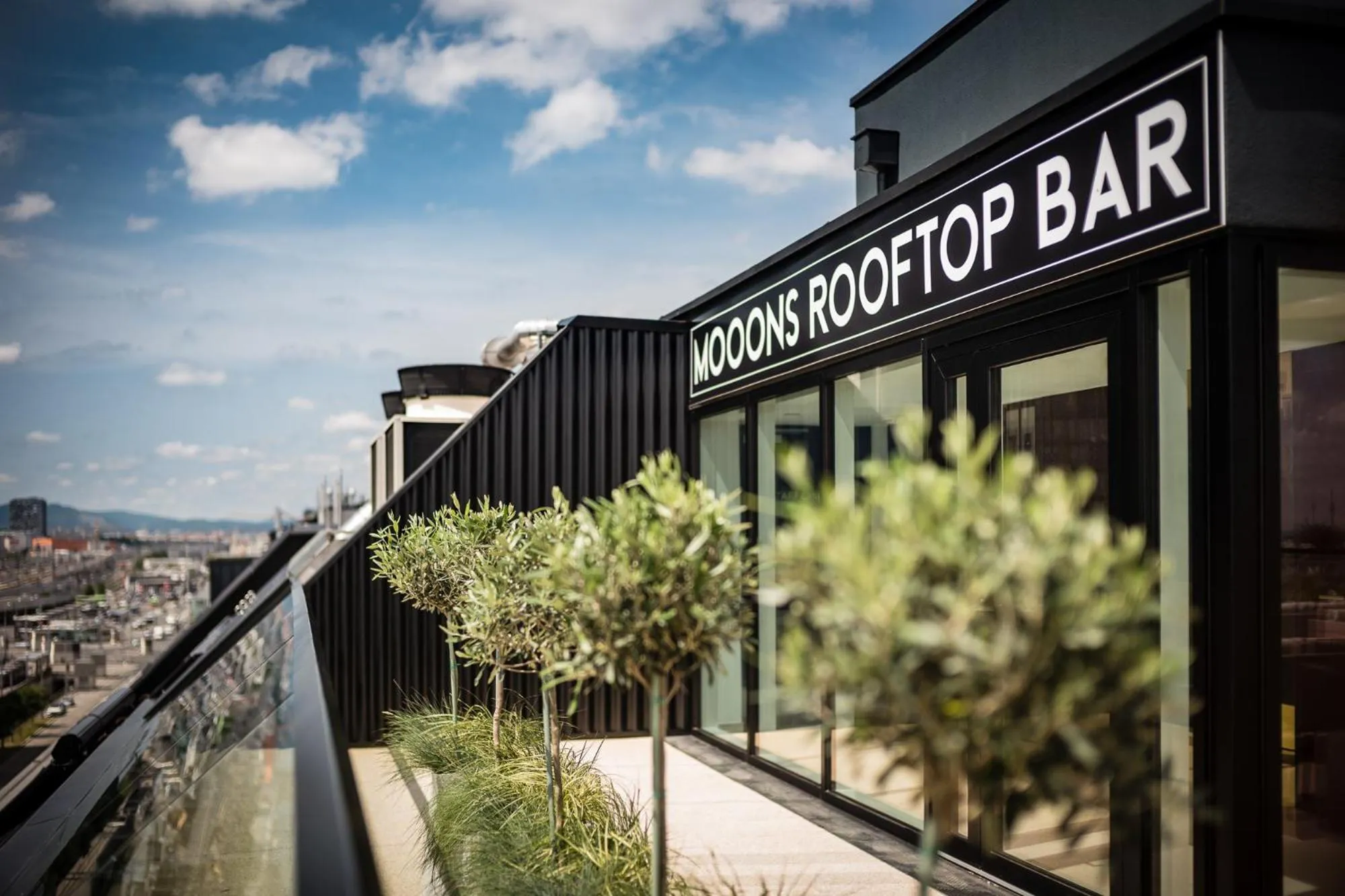 Lounge or bar in MOOONS Vienna