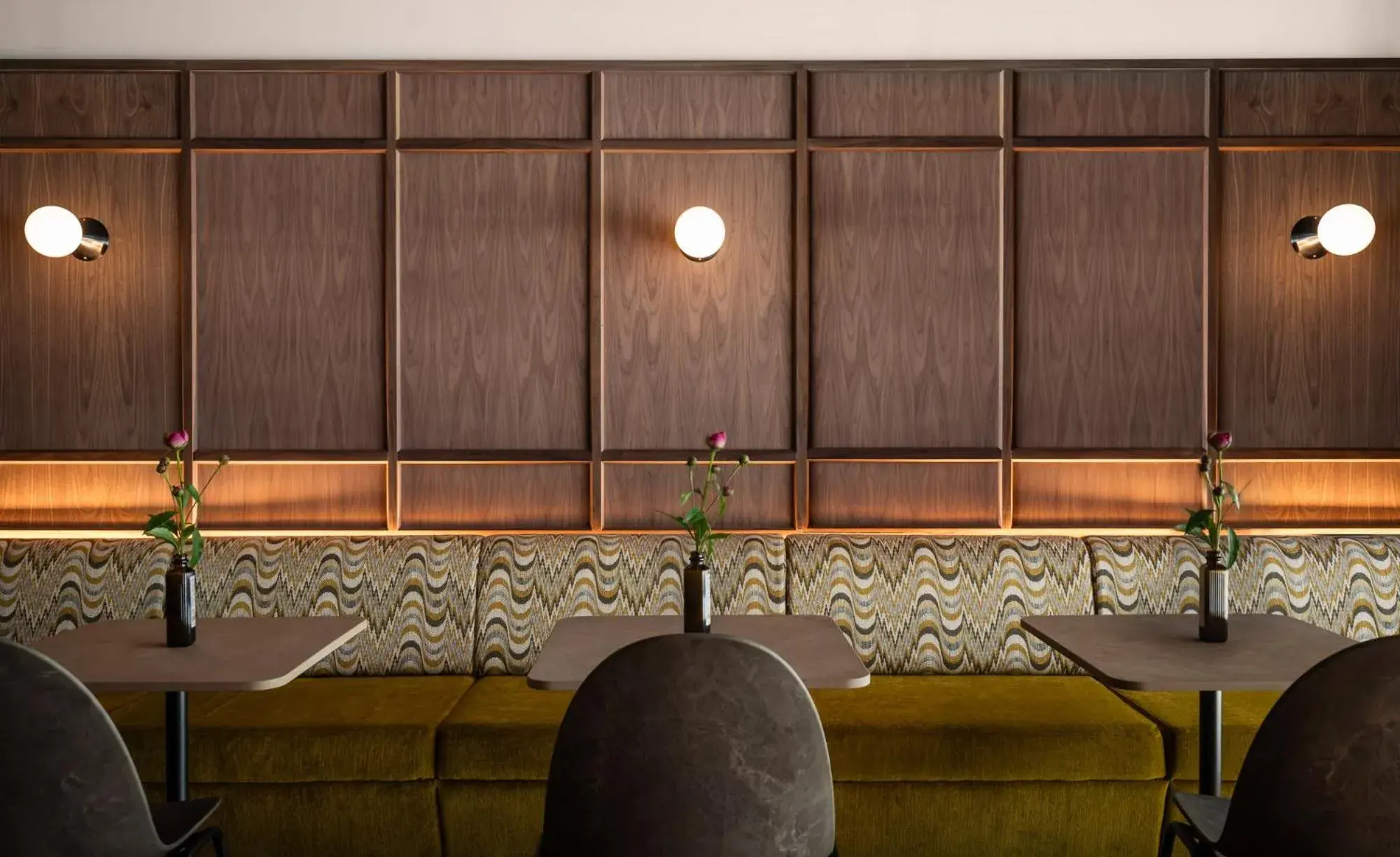 Lounge or bar in MOOONS Vienna Lounge or bar in MOOONS Vienna