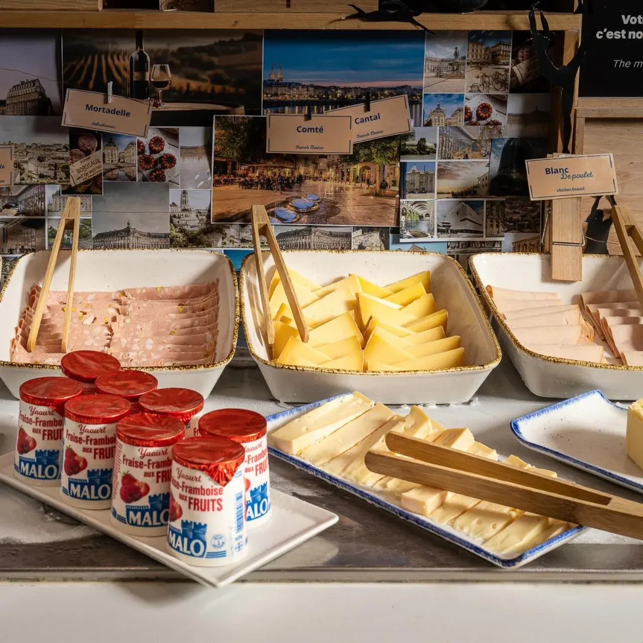 Breakfast in ibis Bordeaux Centre Bastide Breakfast in ibis Bordeaux Centre Bastide