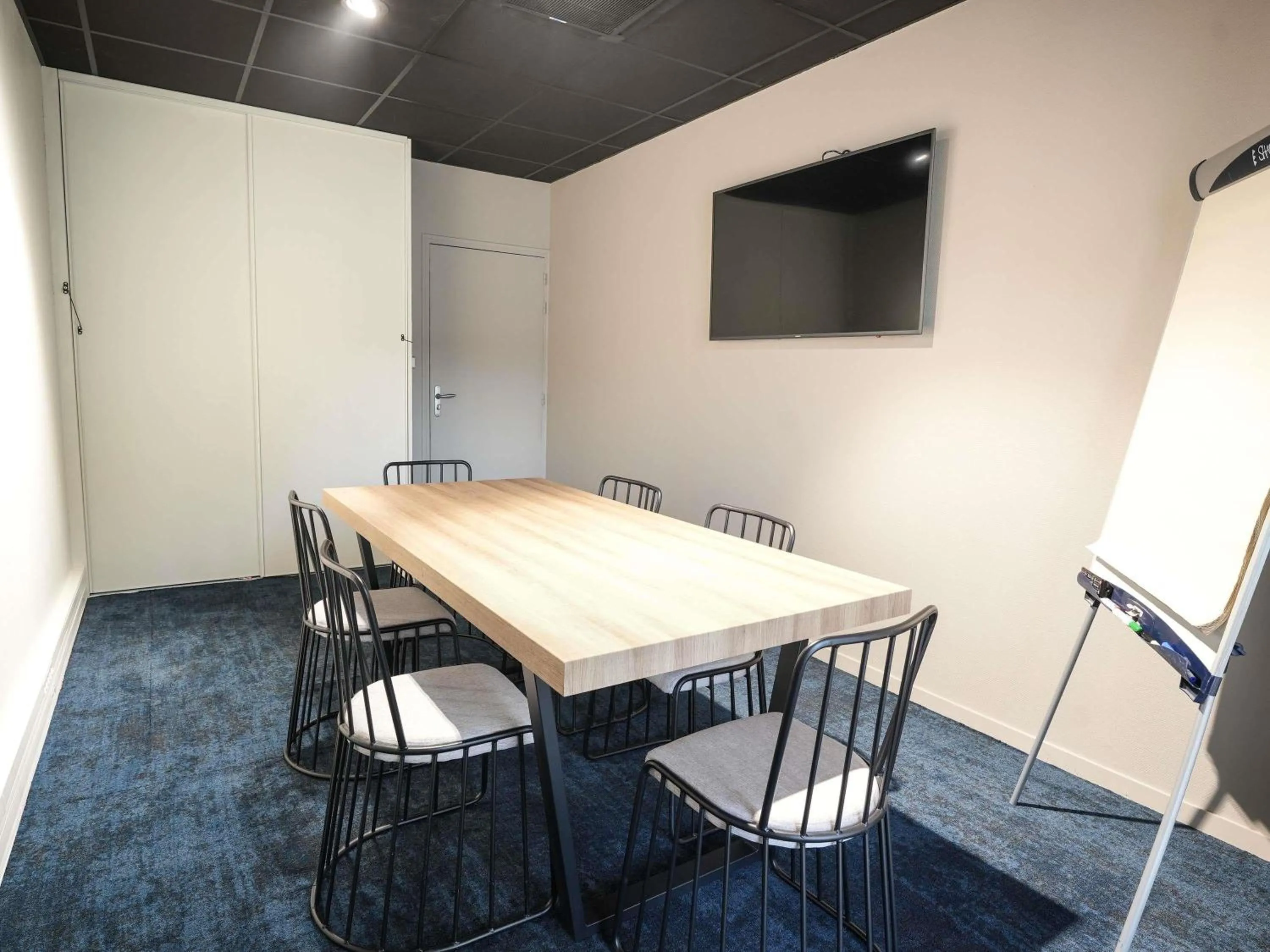 Meeting/conference room in Ibis Vitré Centre