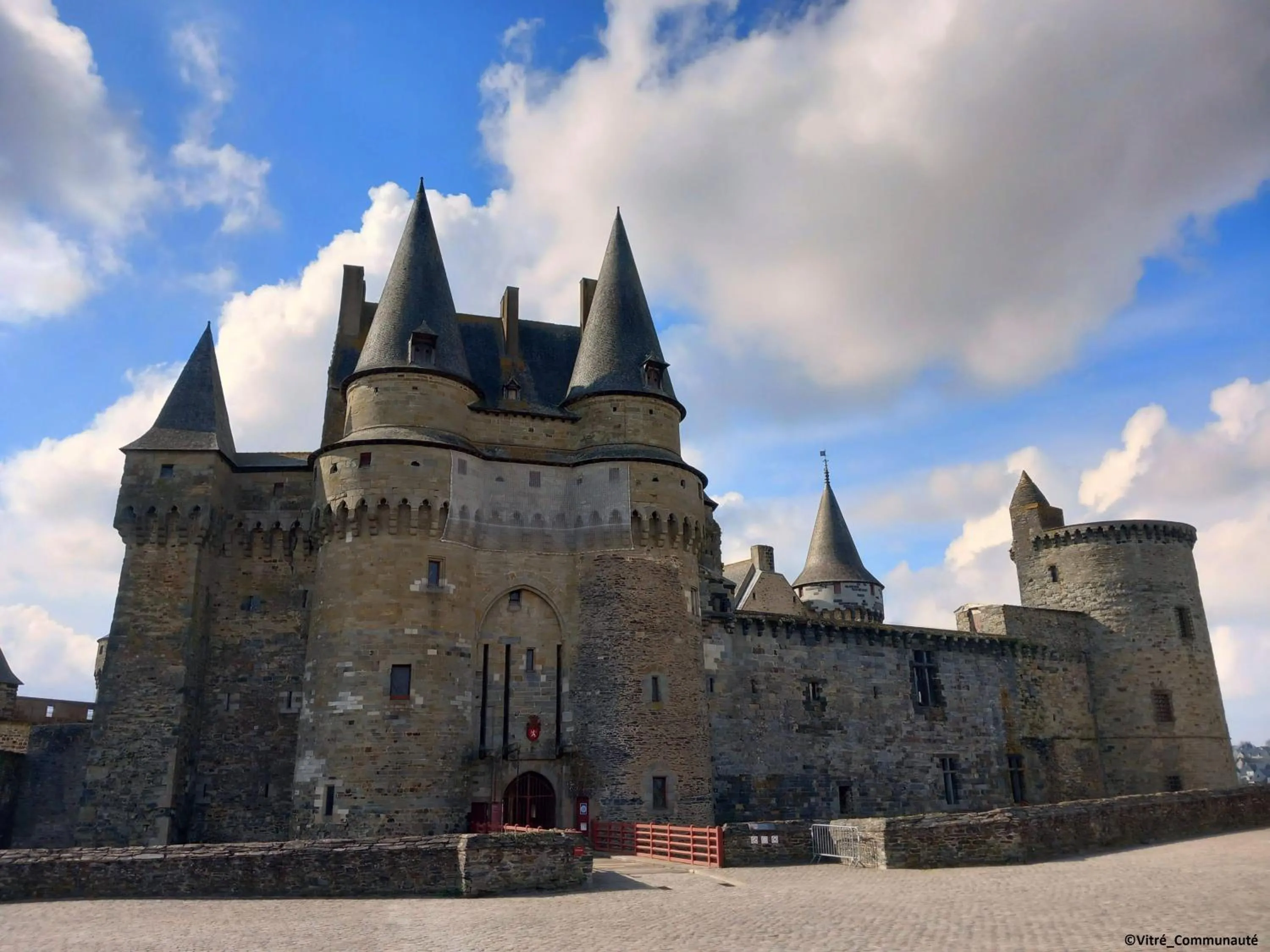 Activities in Ibis Vitré Centre