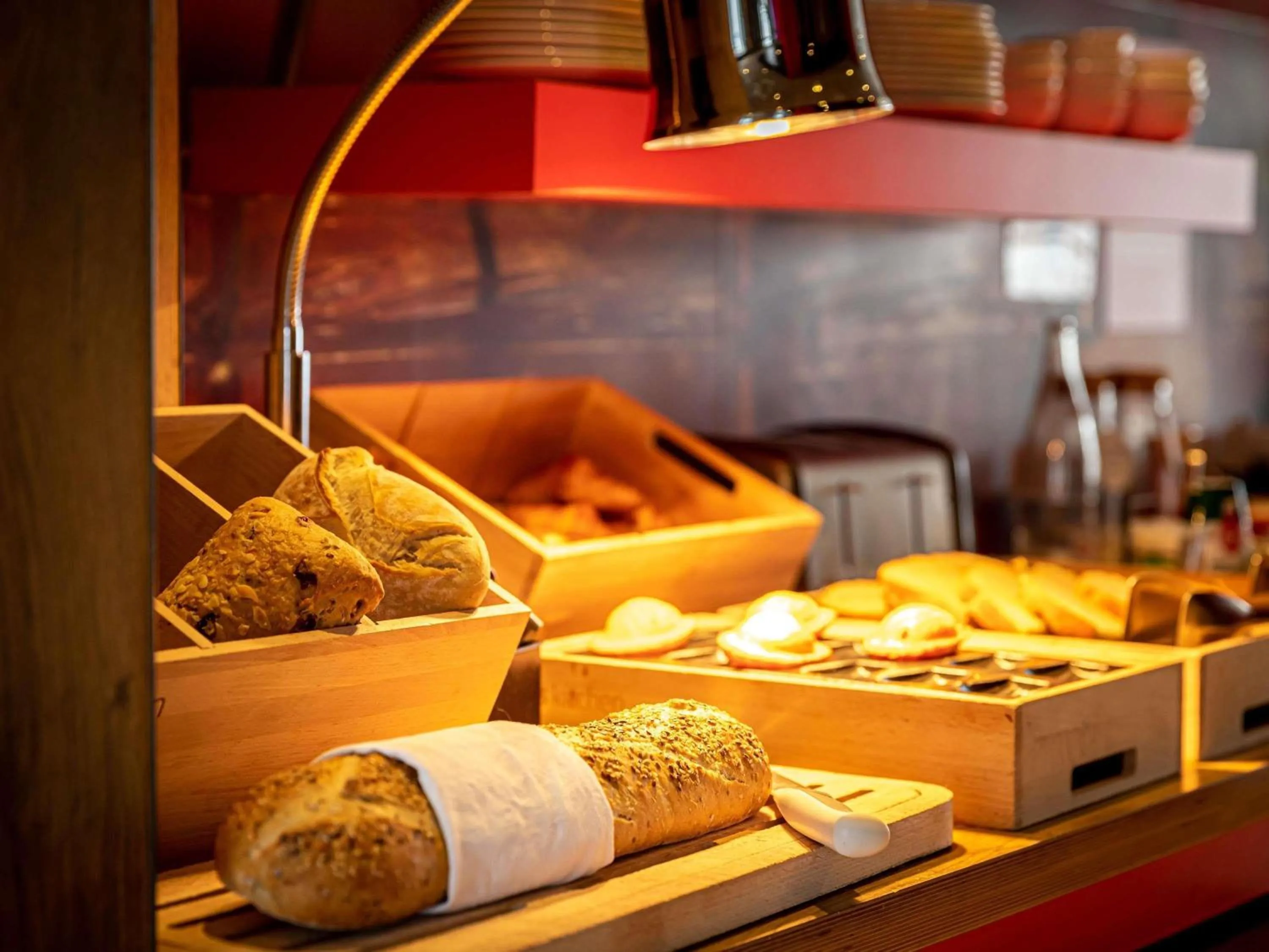 Property building in ibis Paris Boulogne Billancourt