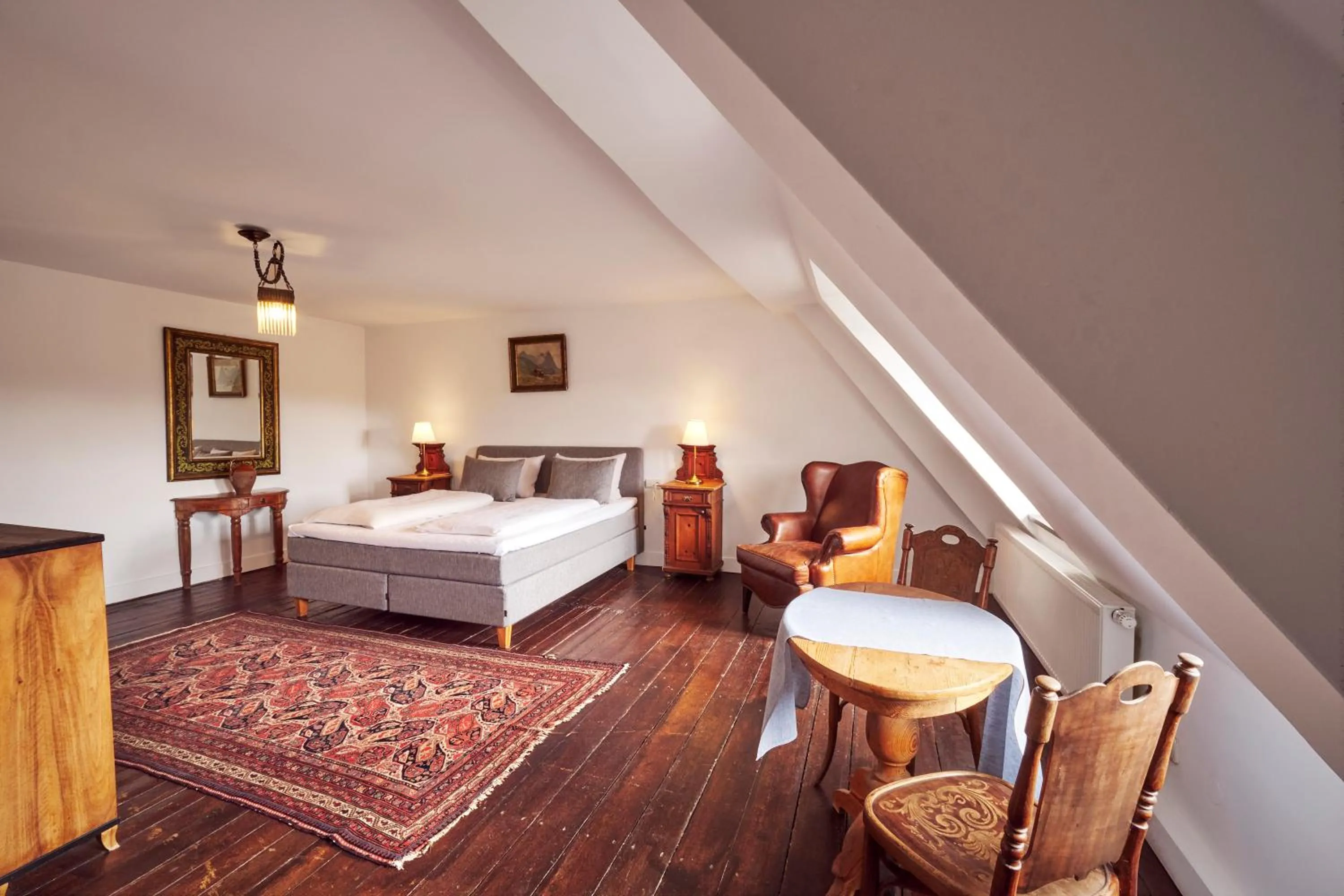 Photo of the whole room, Bed in Schloss - Schenke Tunzenberg