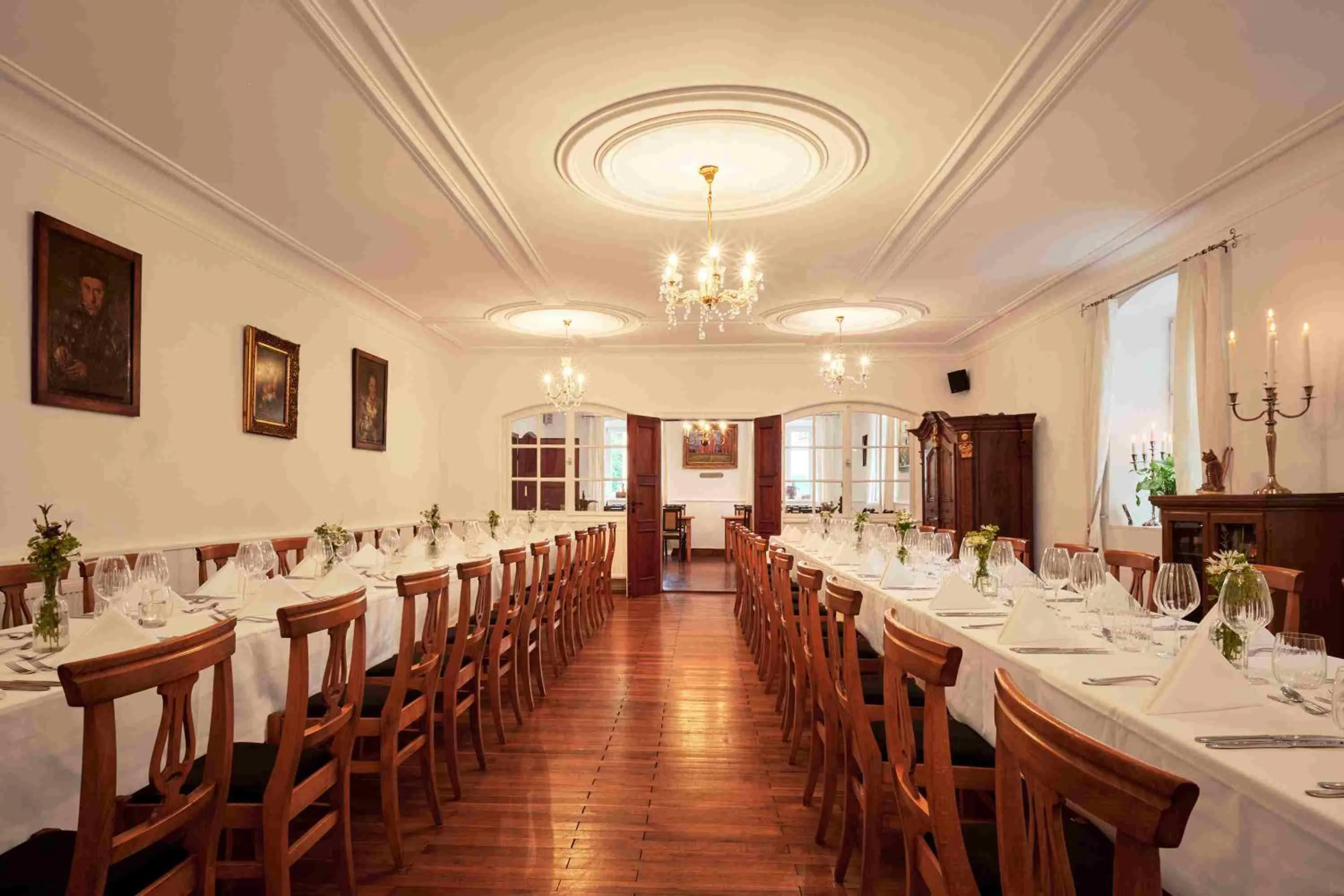 Restaurant/places to eat in Schloss - Schenke Tunzenberg