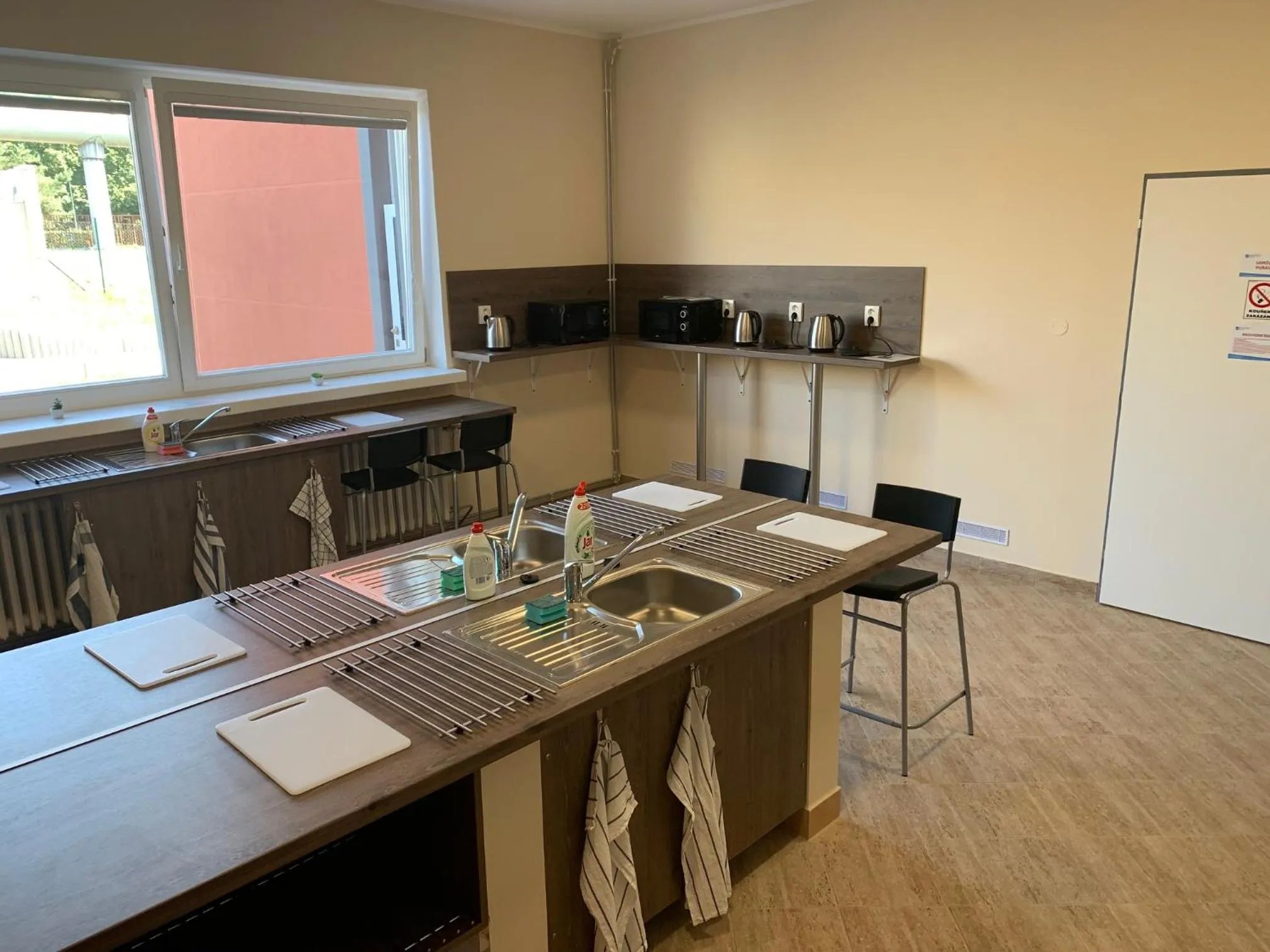 Kitchen or kitchenette in Hostel Hodonín