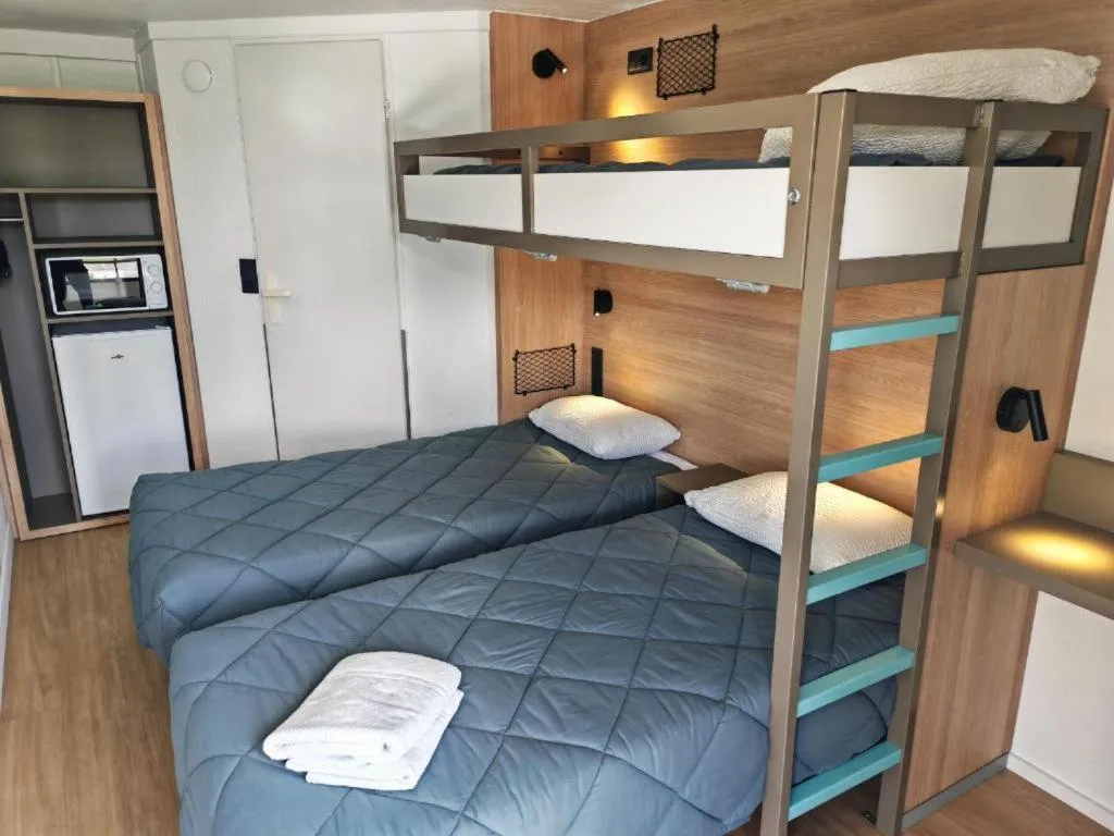 Bed in Premiere Classe Nancy Est Essey