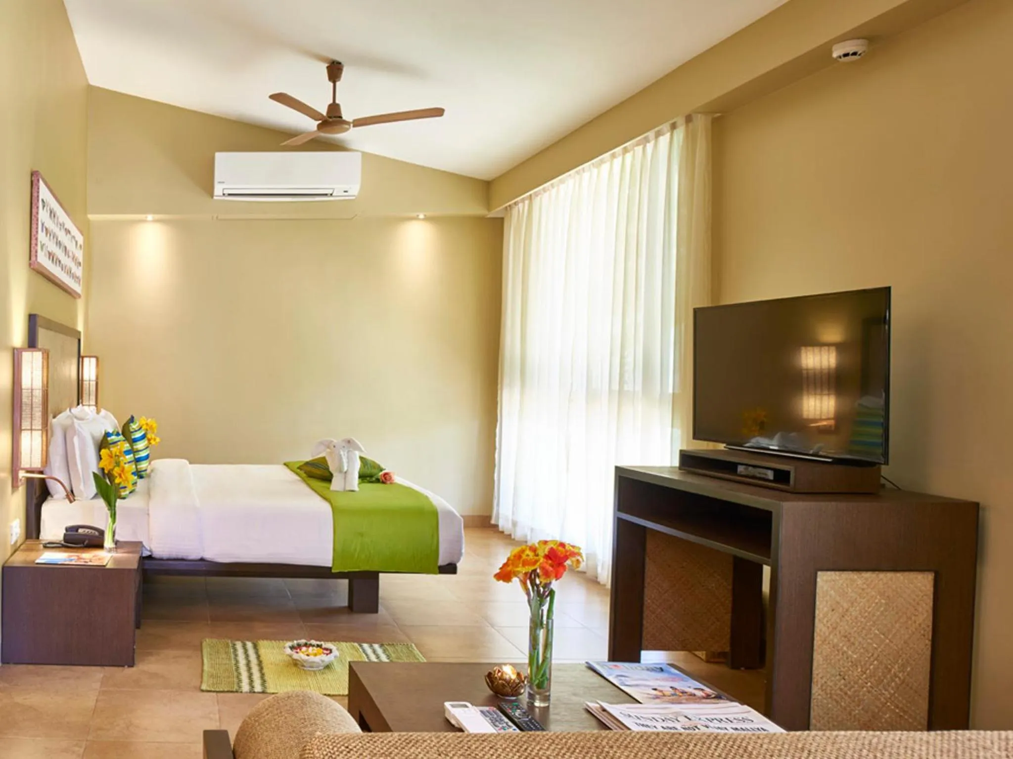 Photo of the whole room, Bed in Club Mahindra Virajpet, Coorg