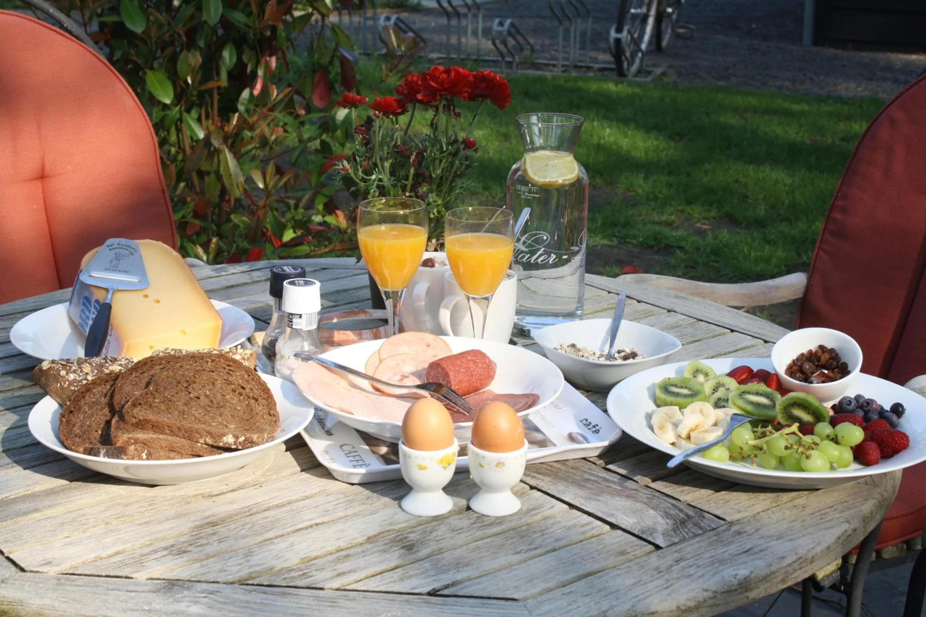 Breakfast in Bed & Breakfast Op 't Leven