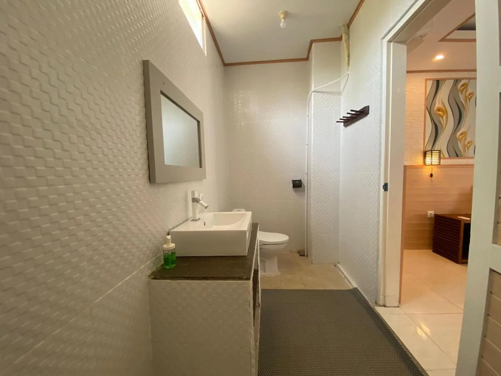 Shower in Wah Resort Gili Trawangan