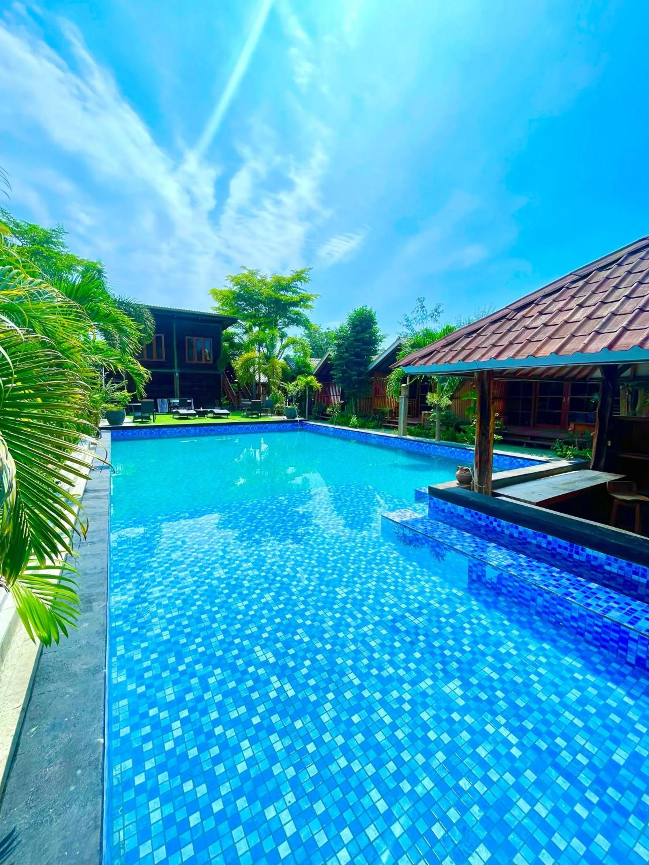 Swimming pool in Wah Resort Gili Trawangan