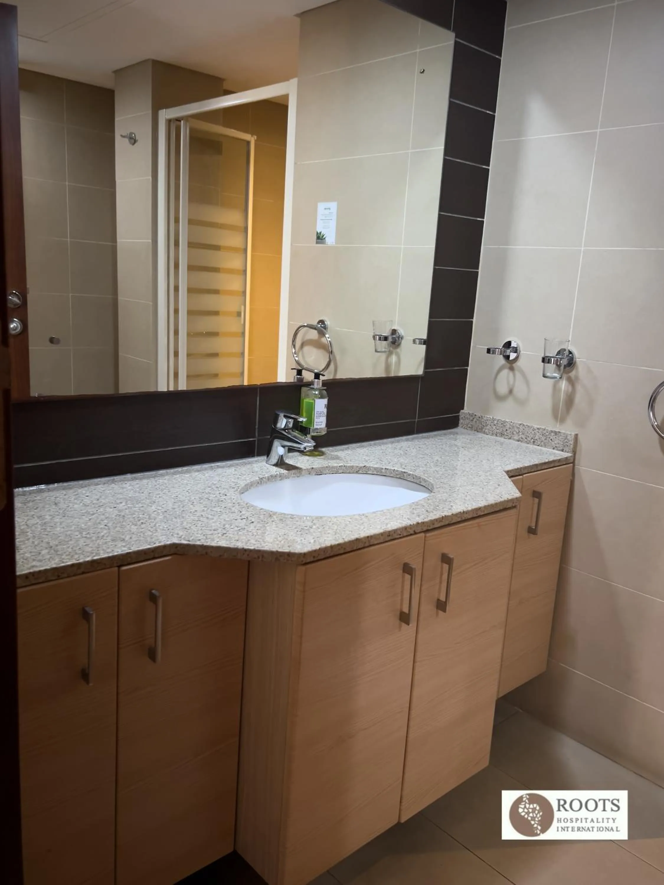 Roots Hotel Apartment