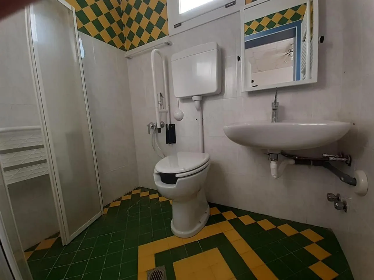 Bathroom in Hotel Aros