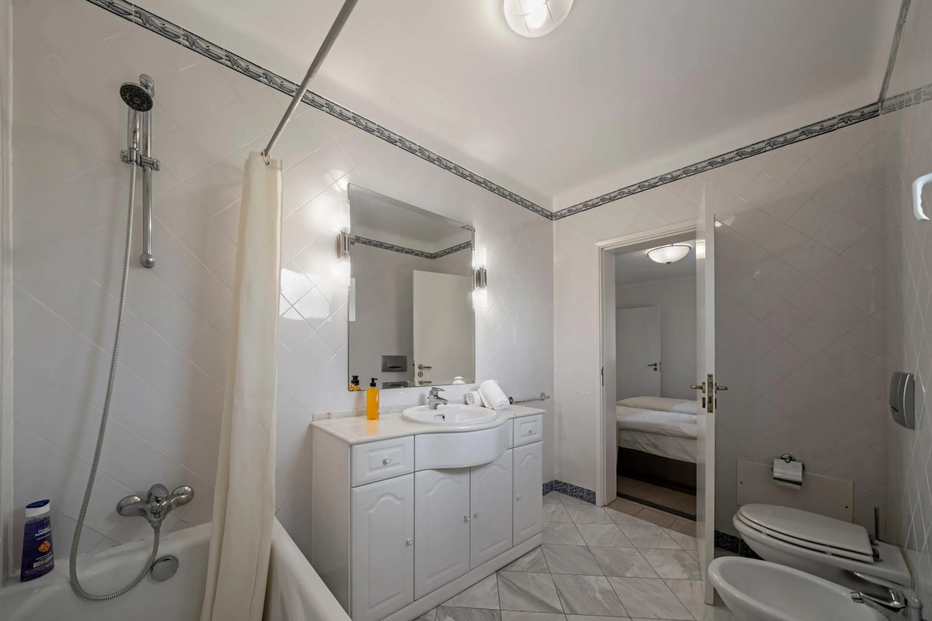 Bathroom in Villa Albatroz