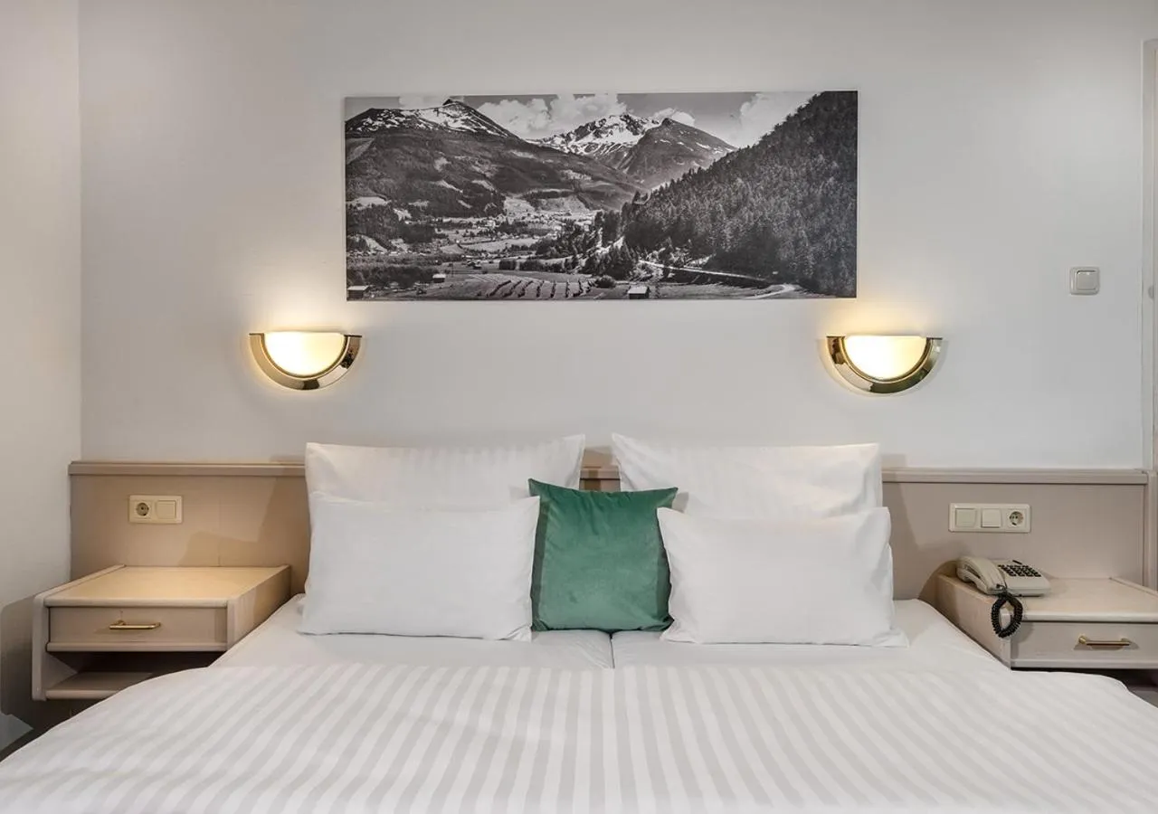 Bed in Hotel Goethehof