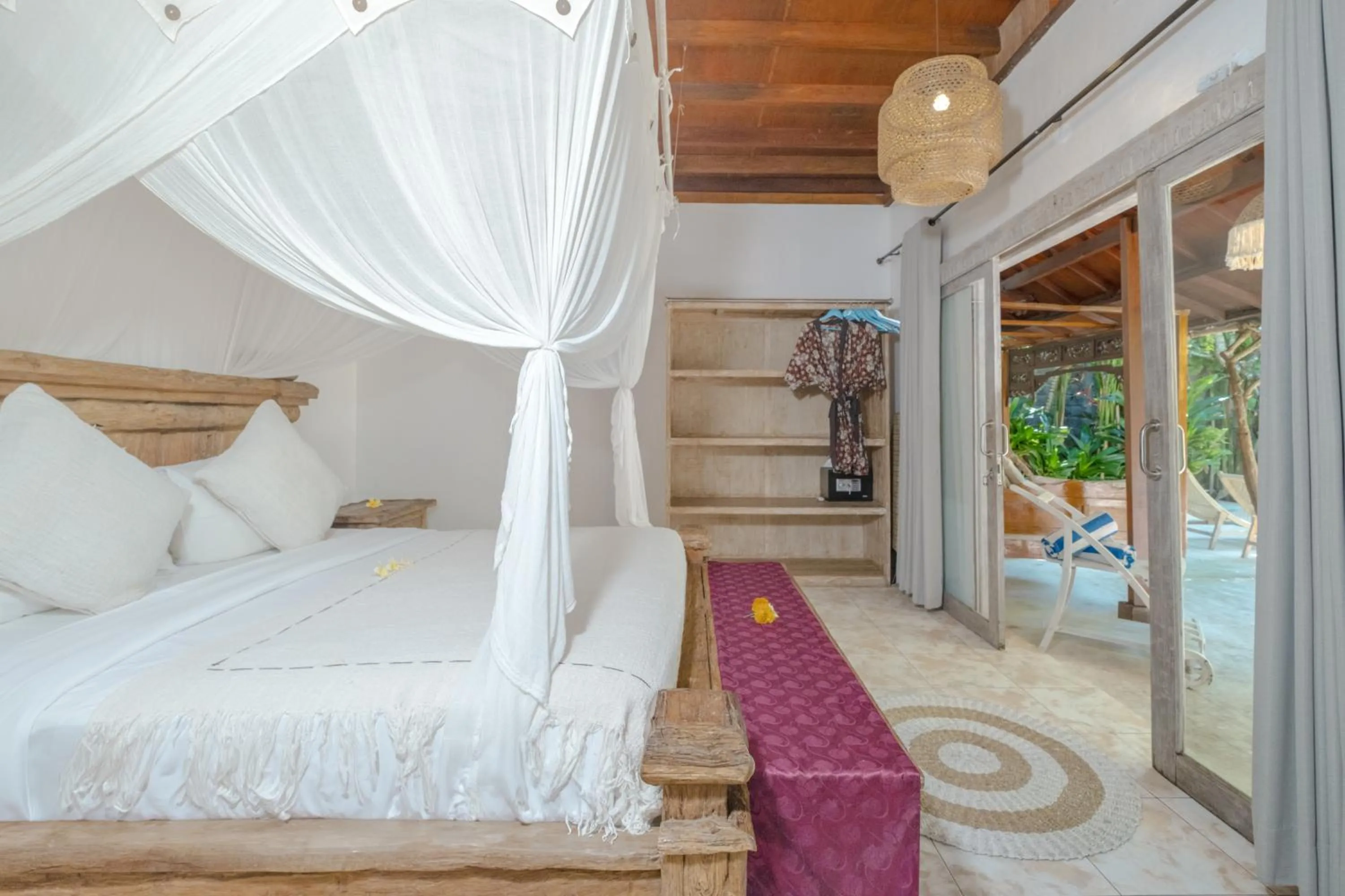 Area and facilities, Bed in The Ocean Luxury Villas