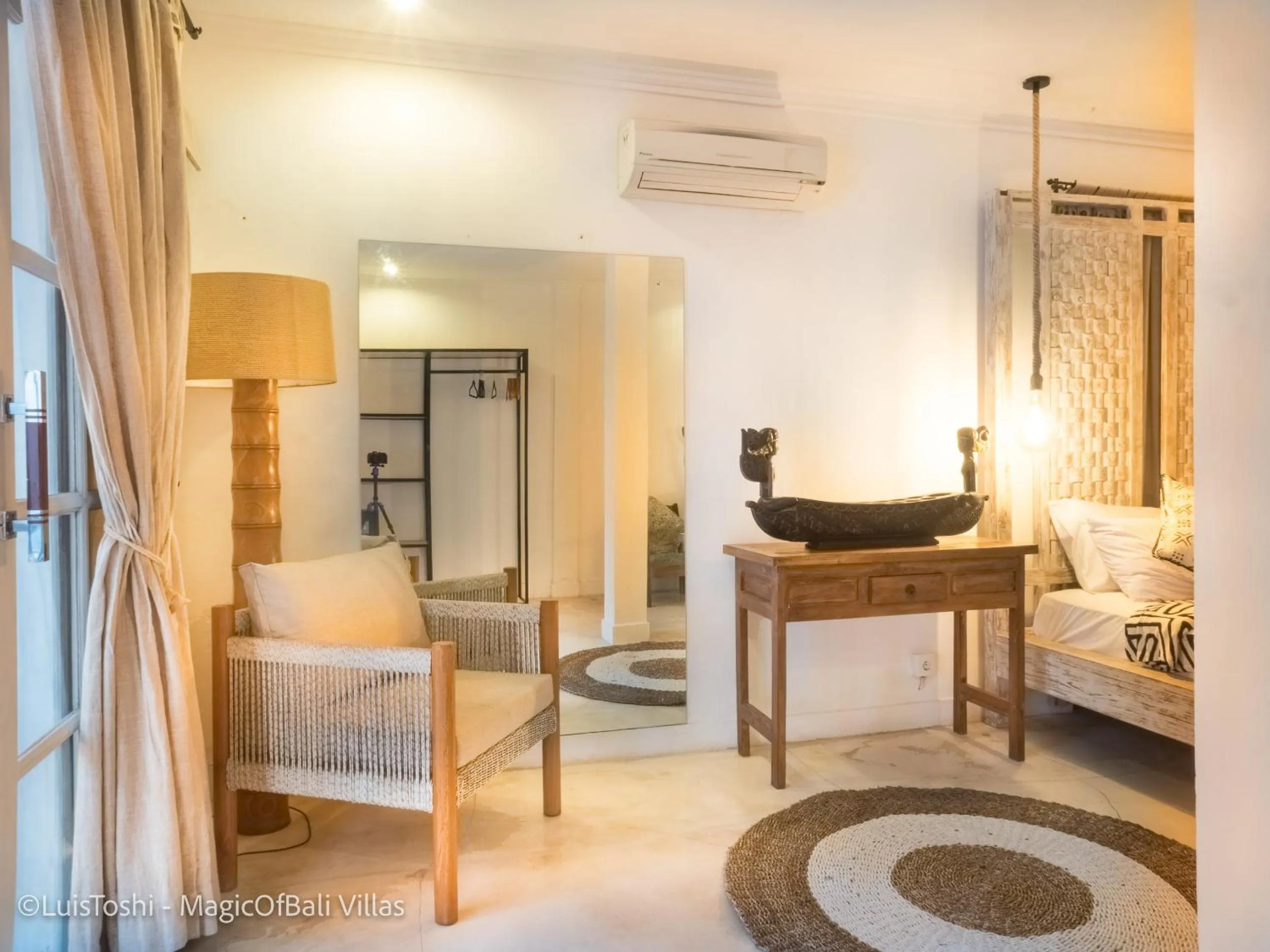 Photo of the whole room, Bed in The Ocean Luxury Villas