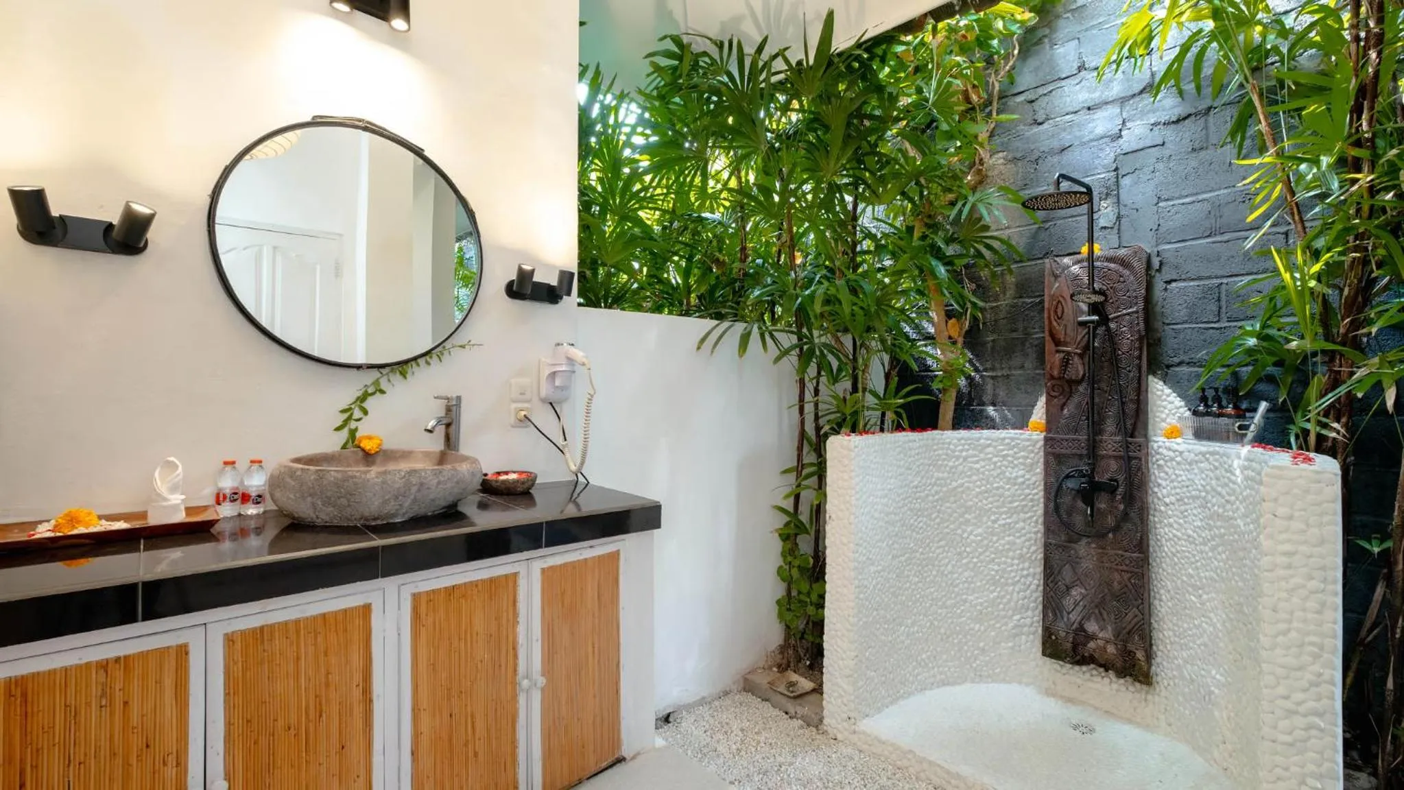 Bathroom in The Ocean Luxury Villas