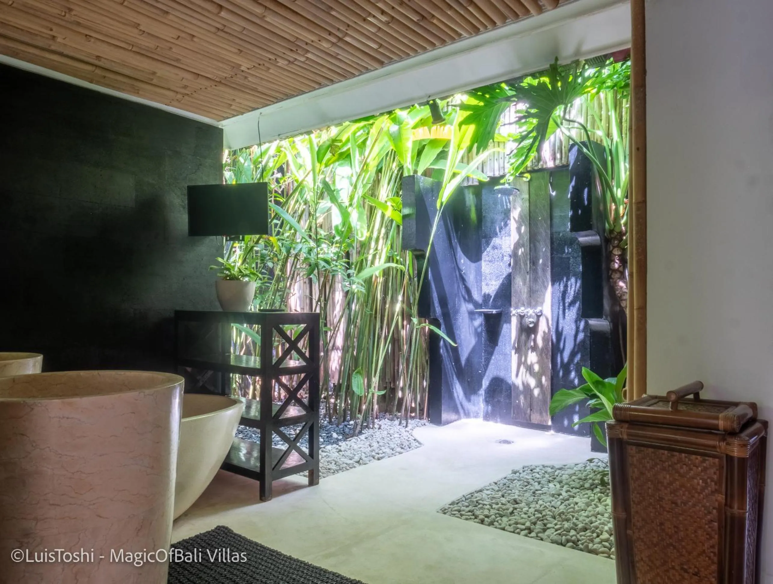 Bathroom in The Ocean Luxury Villas