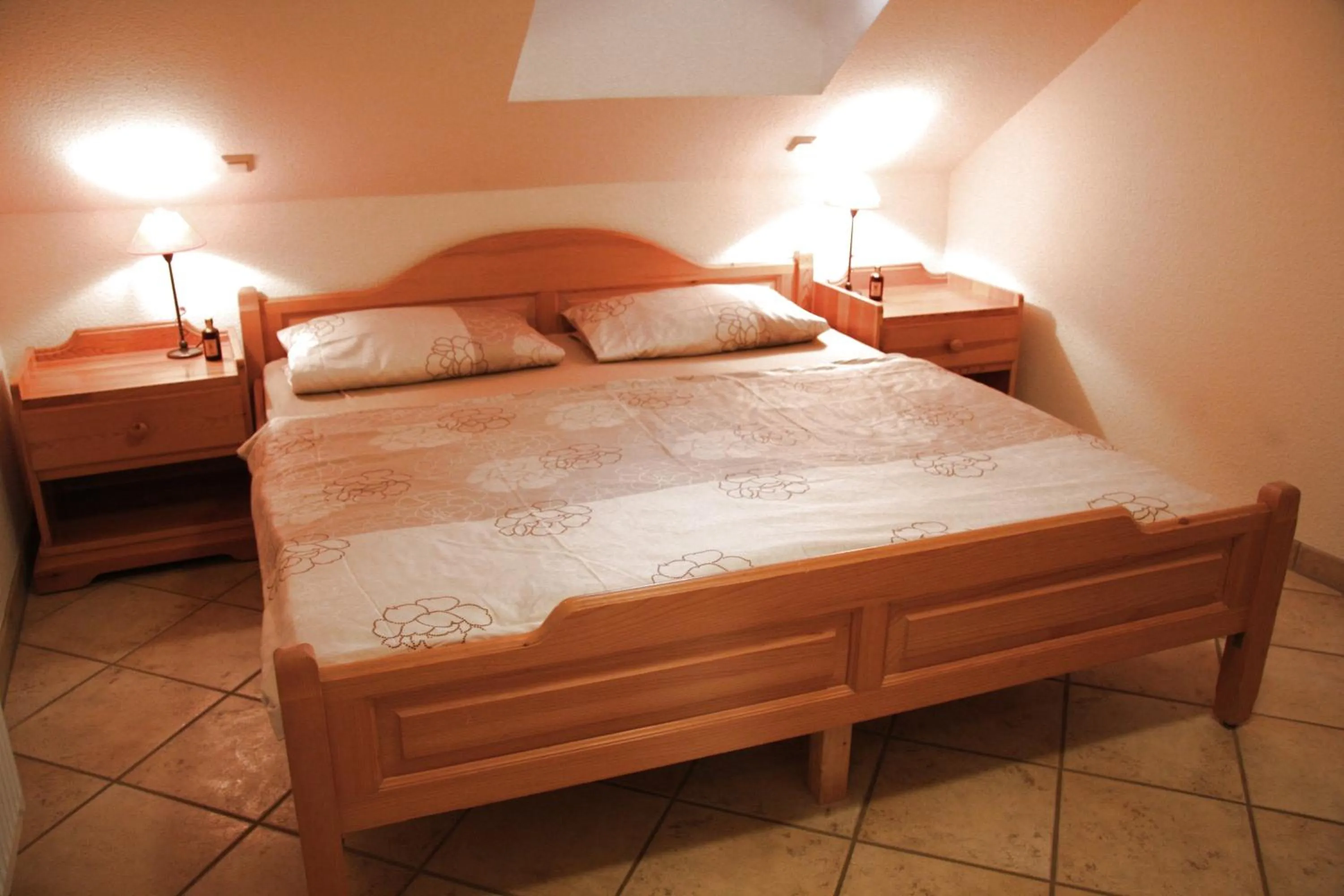 Decorative detail, Bed in Landhaus Gräfendhron