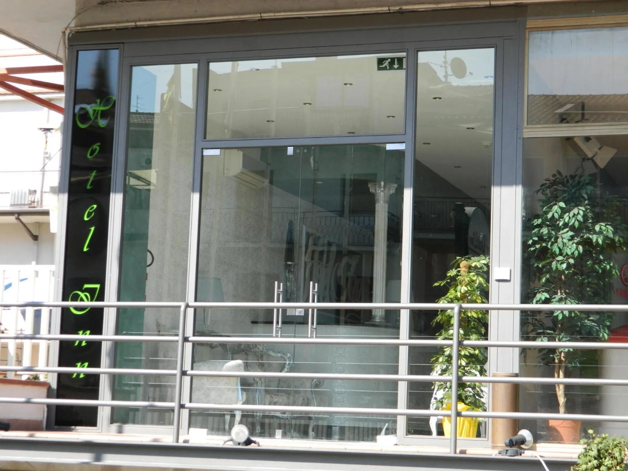 Facade/entrance in Hotel Inn