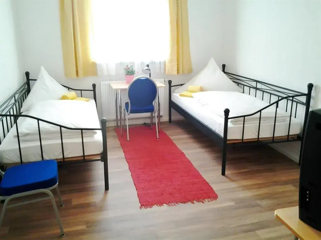 Bedroom, Bed in Maffei Apartments
