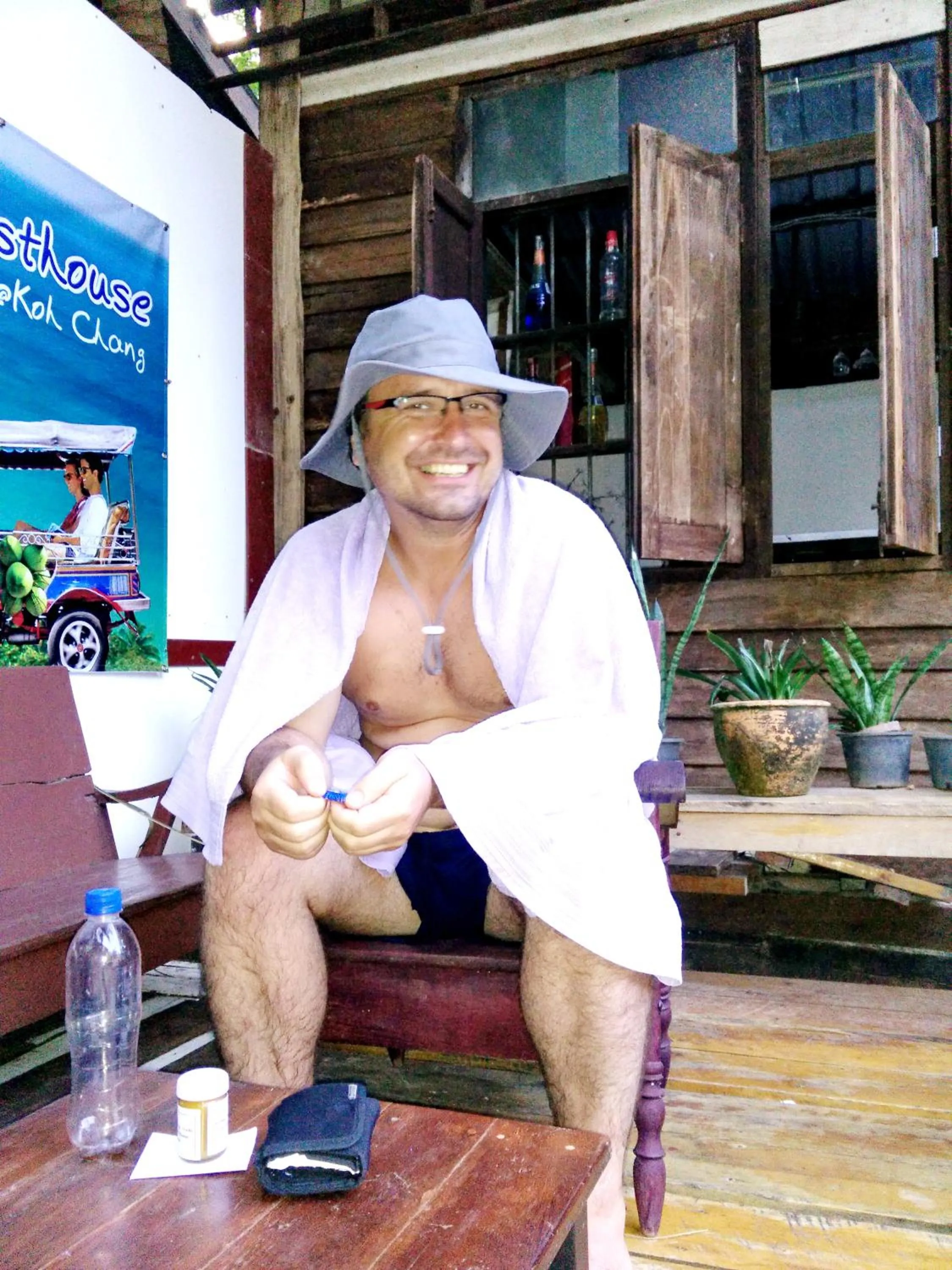 Family in Tuk Tuk Guesthouse