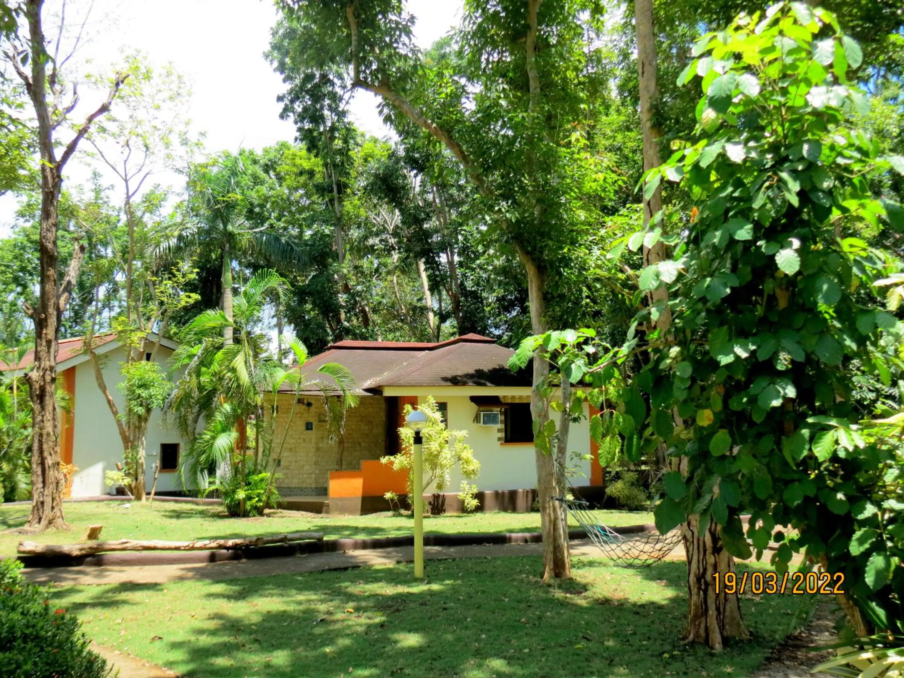 Property building in ALONALAND RESORT