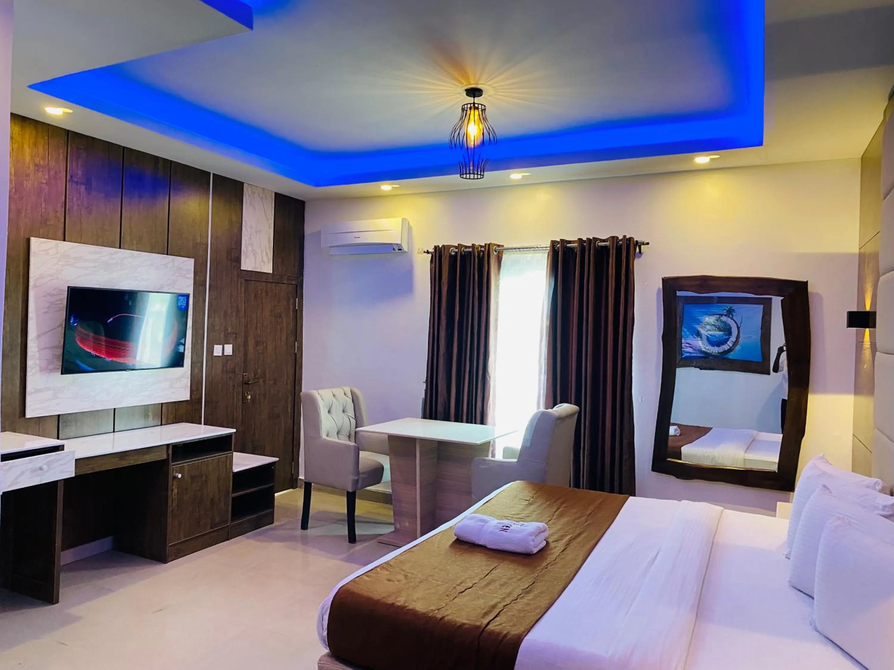 Bed in Presken Hotel Oniru, Victoria Island