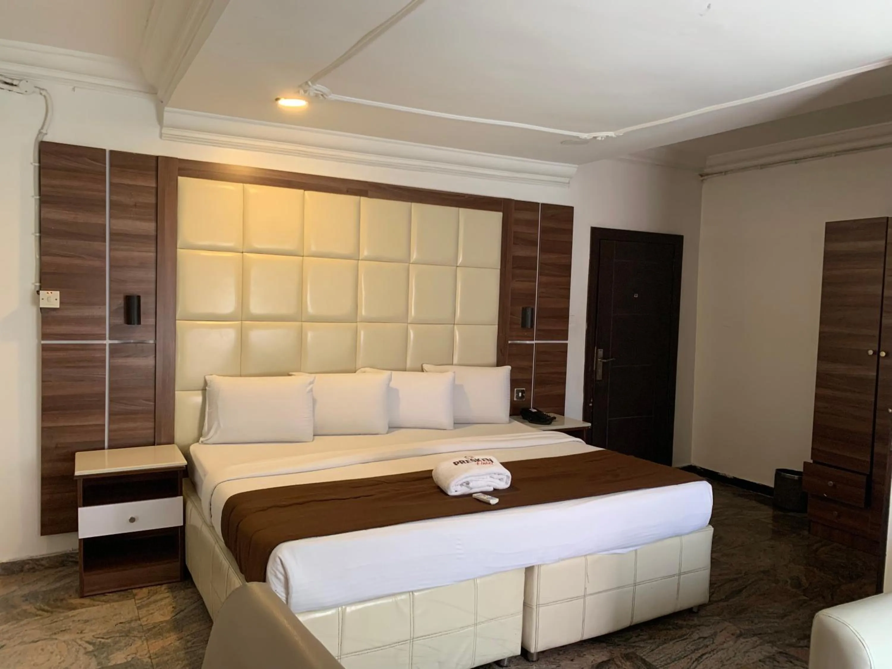 Bed in Presken Hotel Oniru, Victoria Island