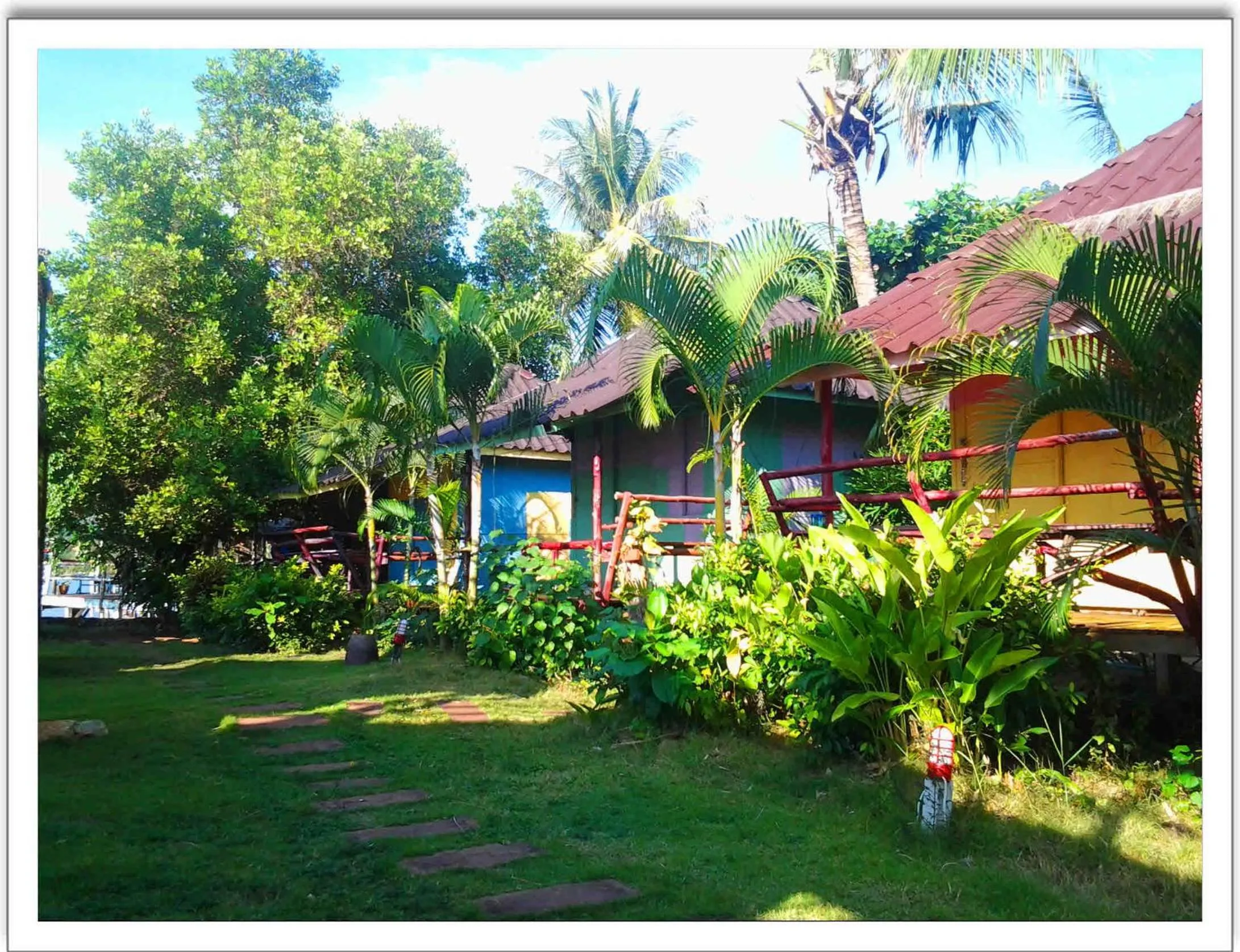 Garden in Kohchang 7 seaview bungalow