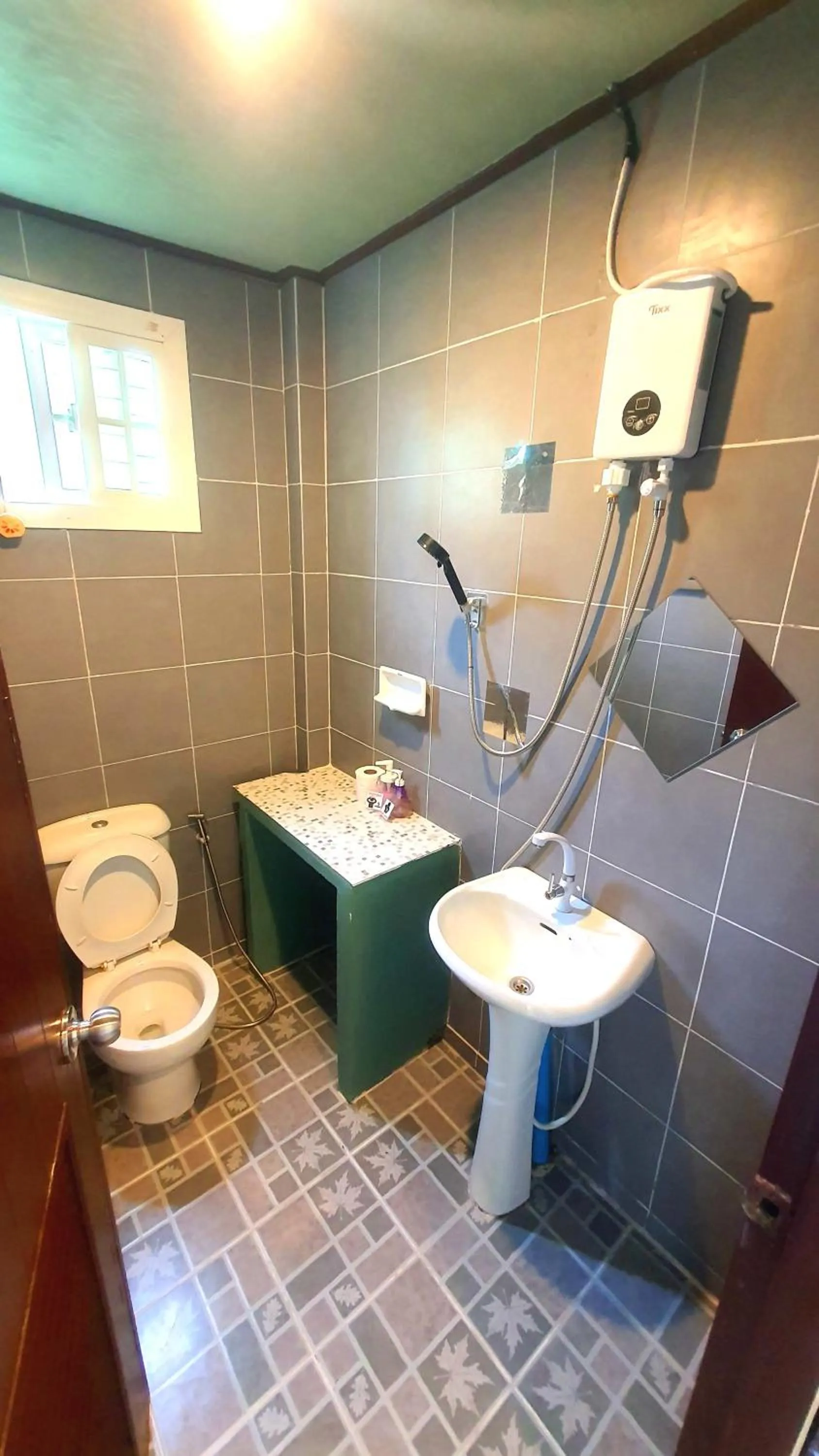 Property building in Kohchang 7 seaview bungalow