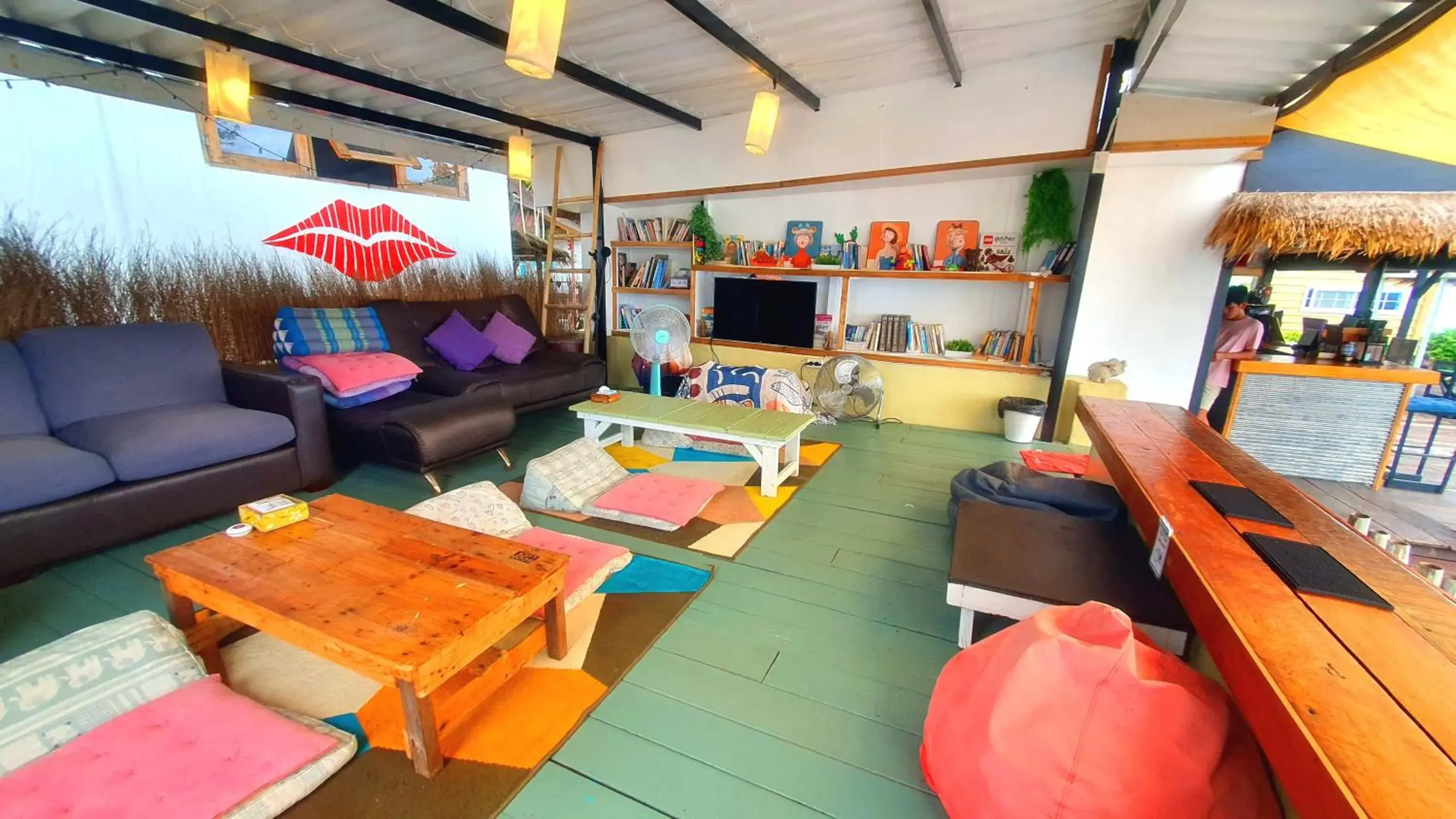 Restaurant/places to eat in Kohchang 7 seaview bungalow Restaurant/places to eat in Kohchang 7 seaview bungalow