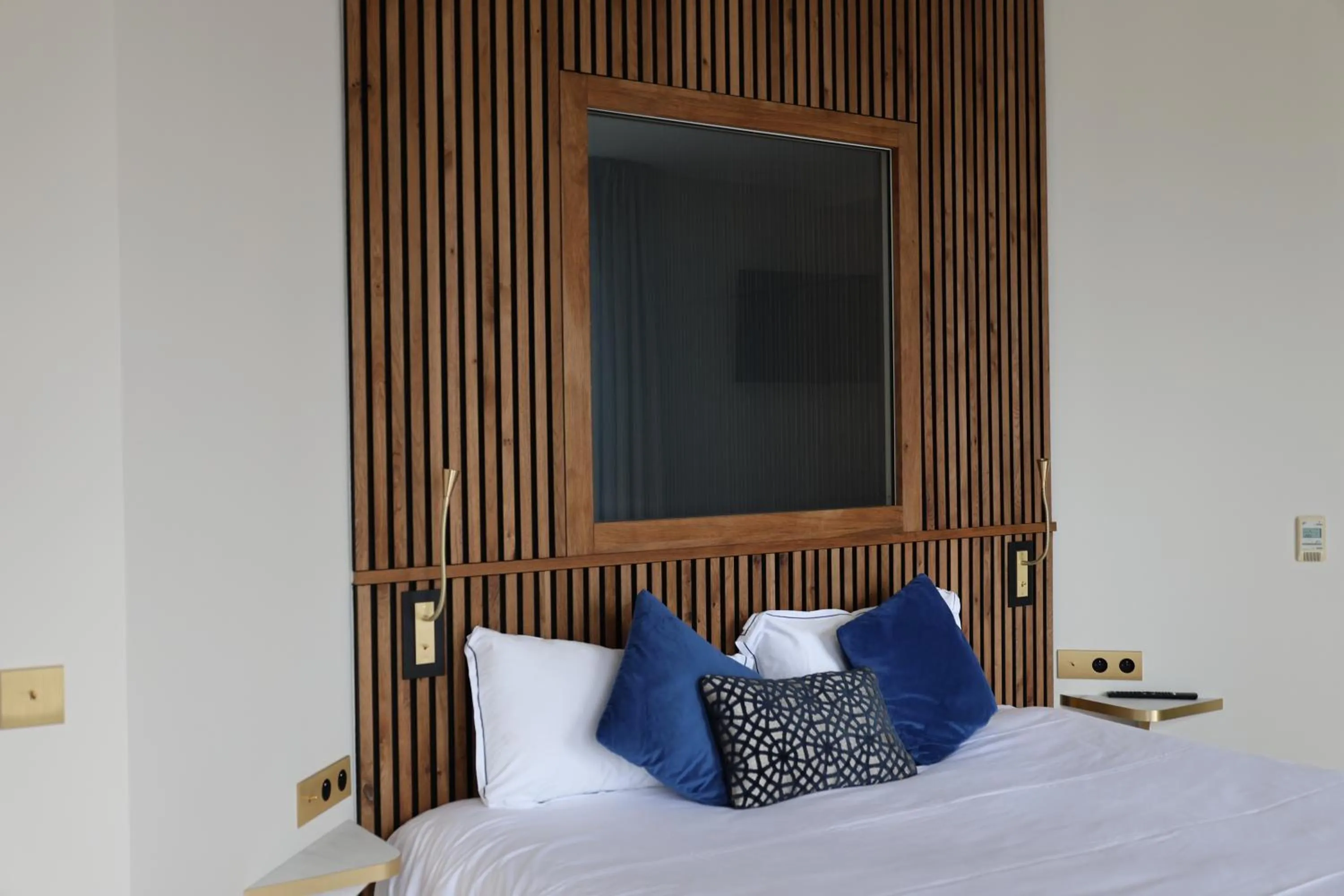 Bedroom, Bed in Les Sables Blancs