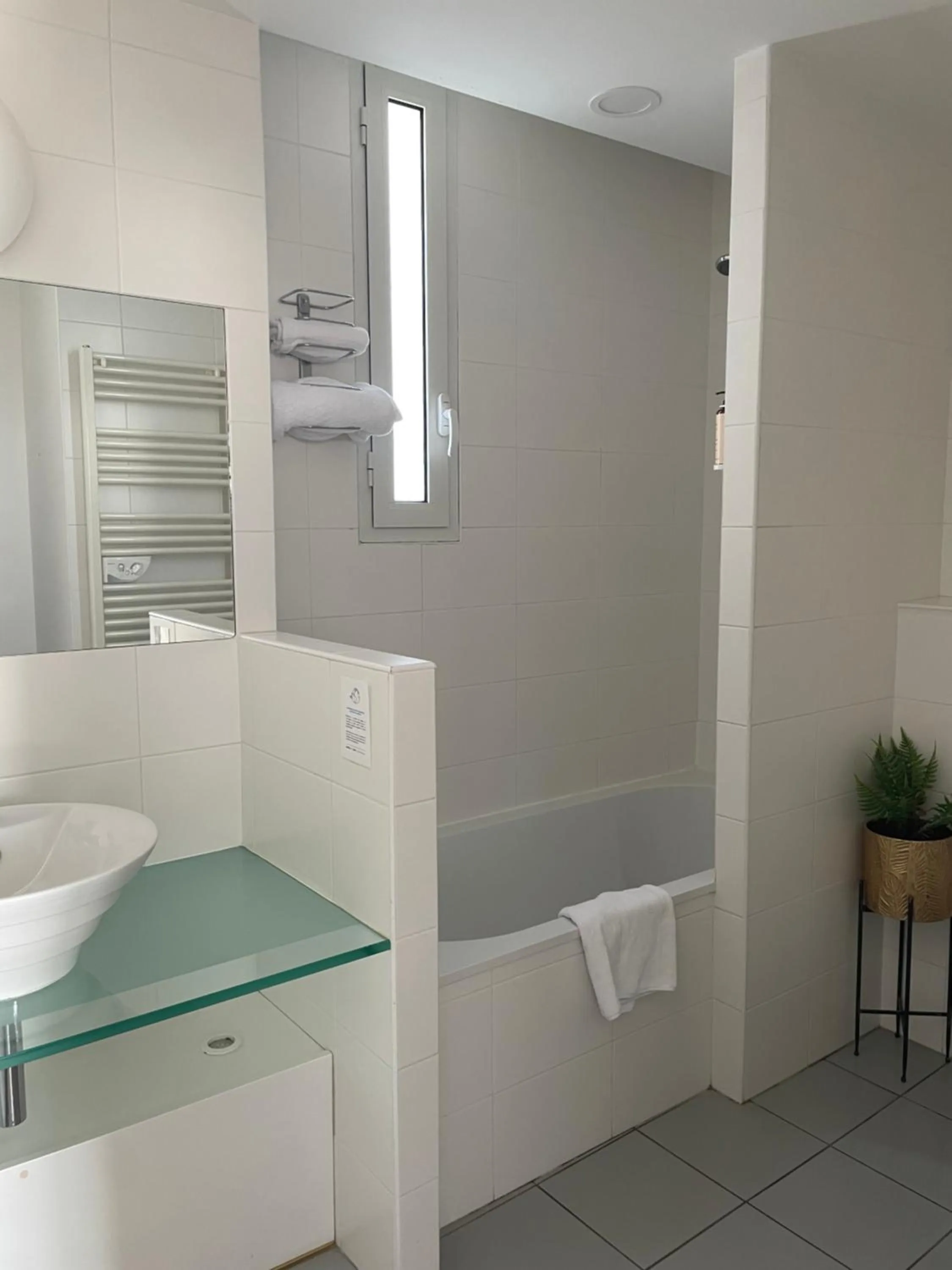 Bathroom in Les Sables Blancs