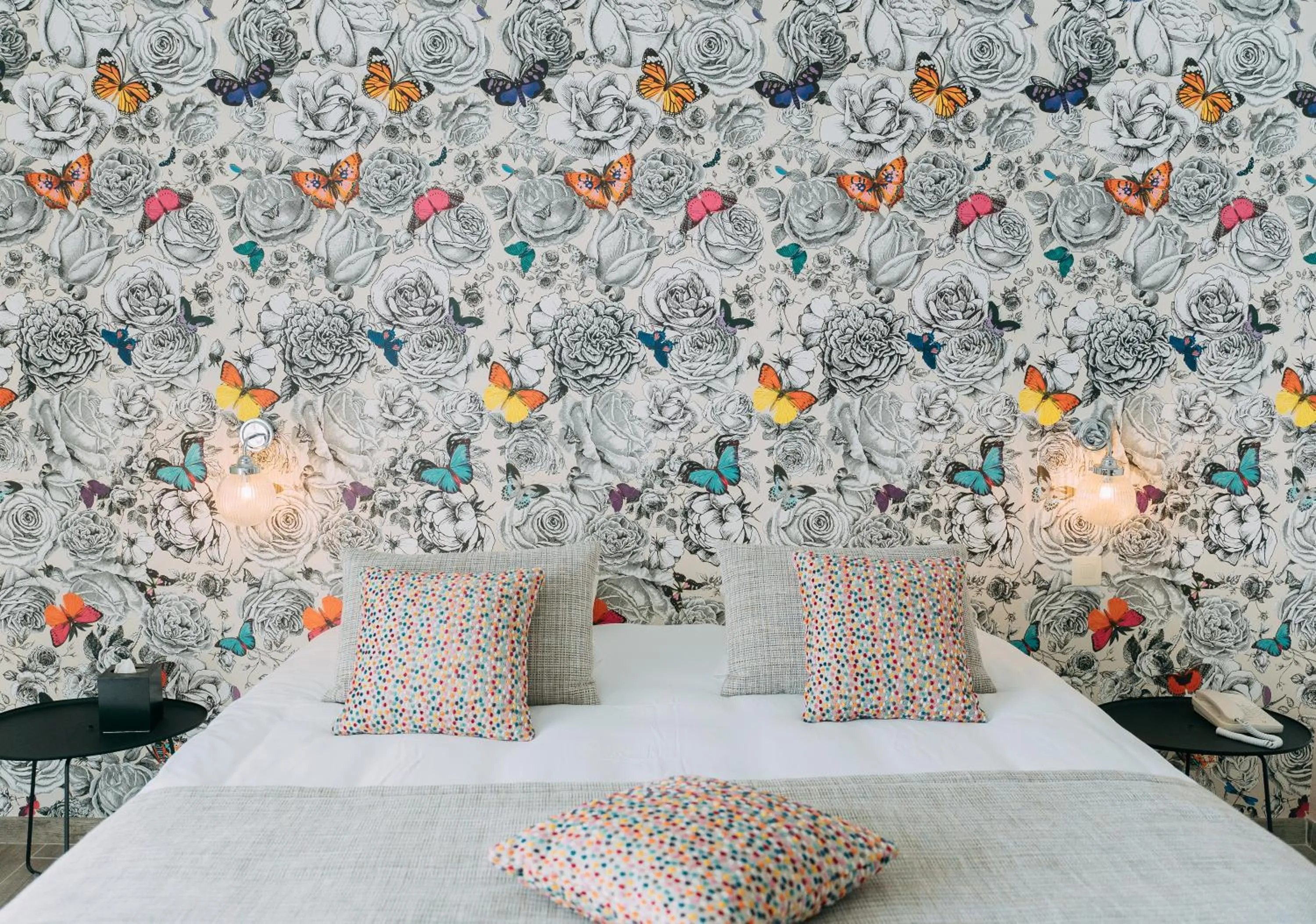 Bed in Hôtel Les Agapanthes-Logis Hôtel