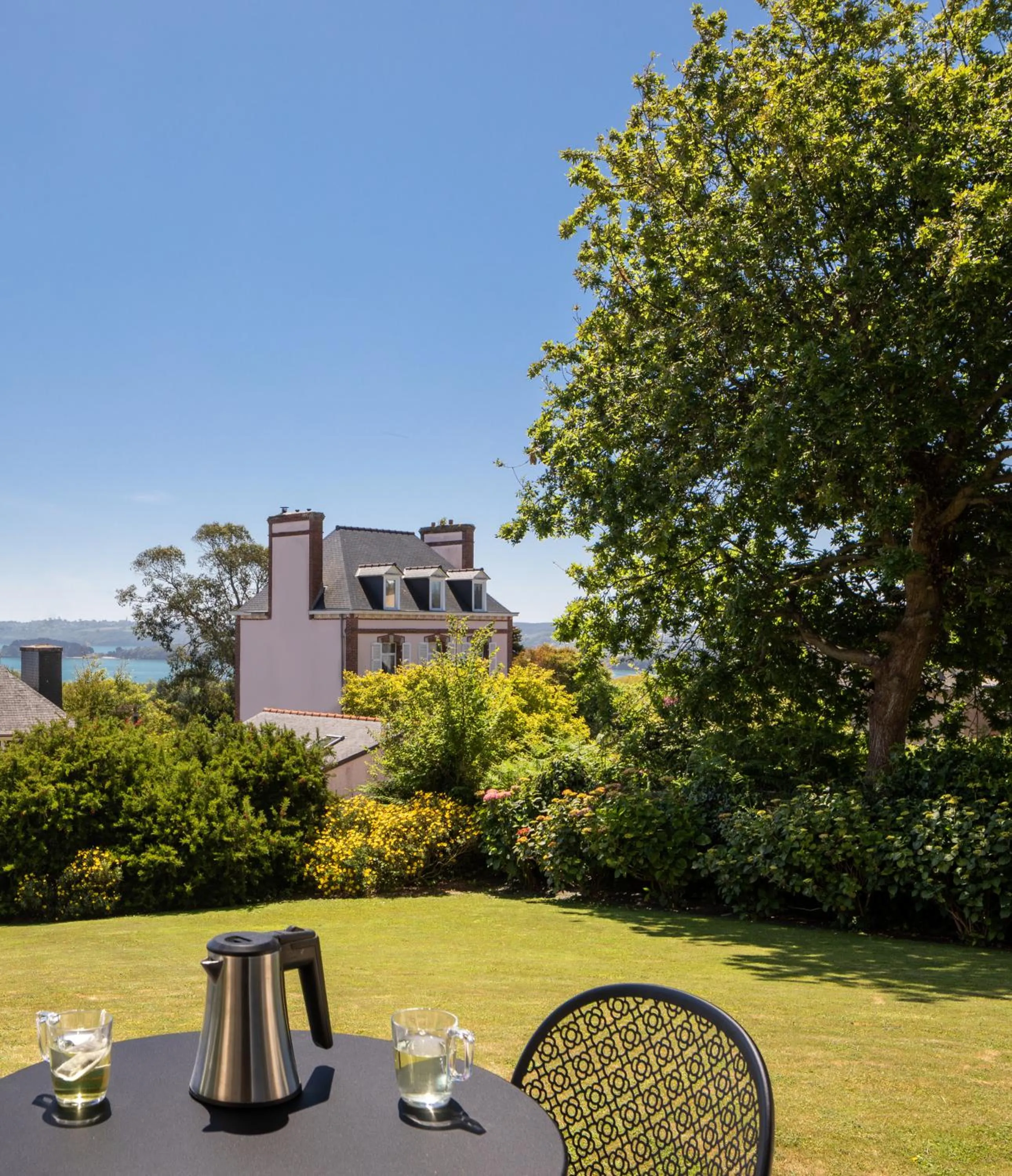 Hôtel Les Agapanthes-Logis Hôtel