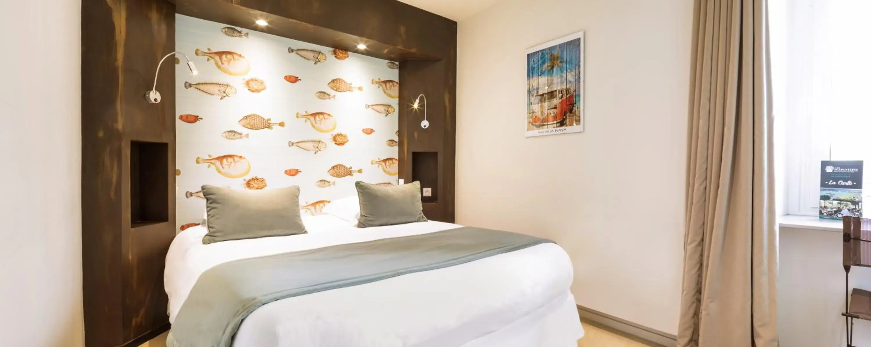 Bed in Hôtel Les Agapanthes-Logis Hôtel Bed in Hôtel Les Agapanthes-Logis Hôtel