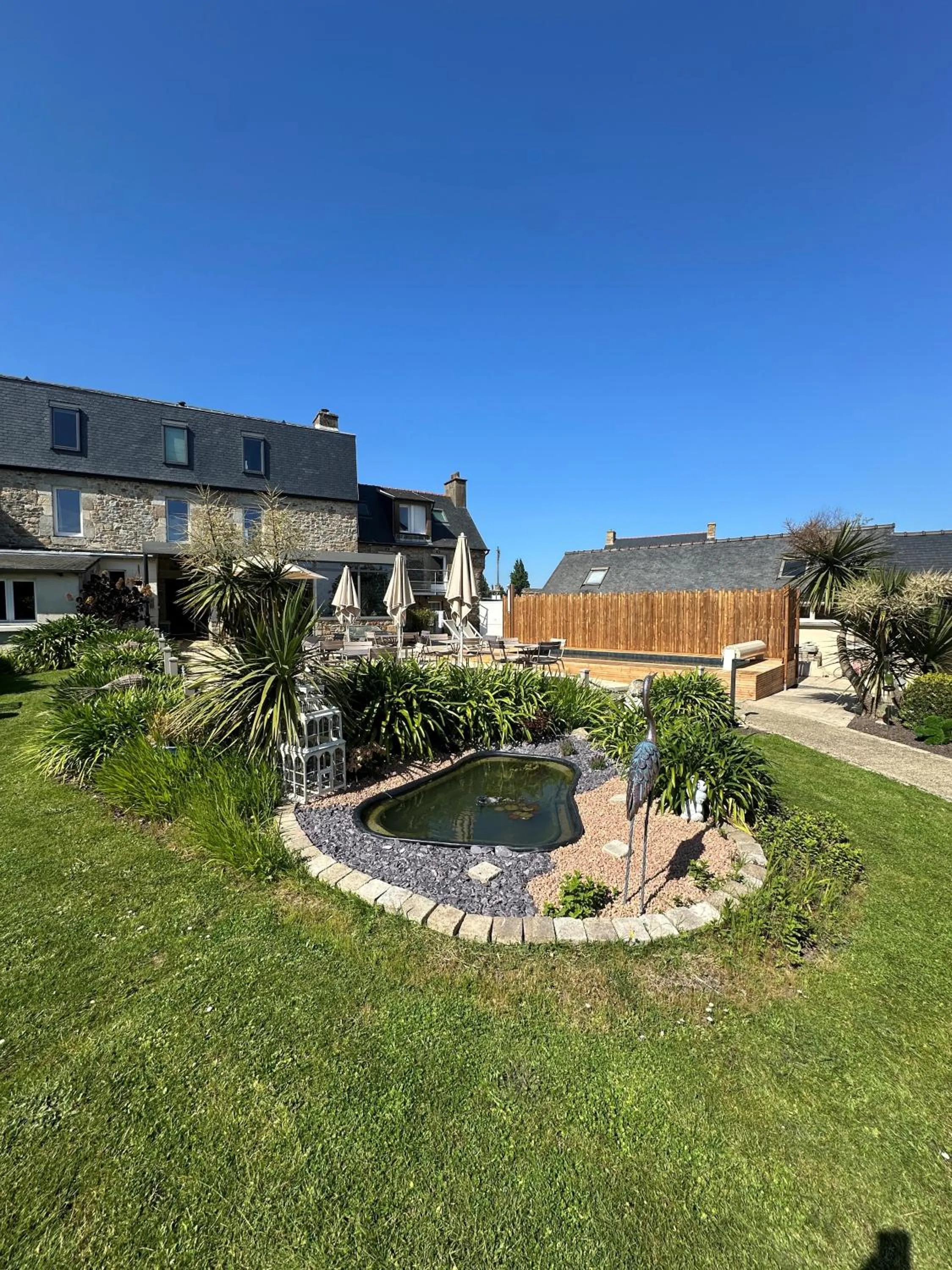 Pool view in Hôtel Les Agapanthes-Logis Hôtel