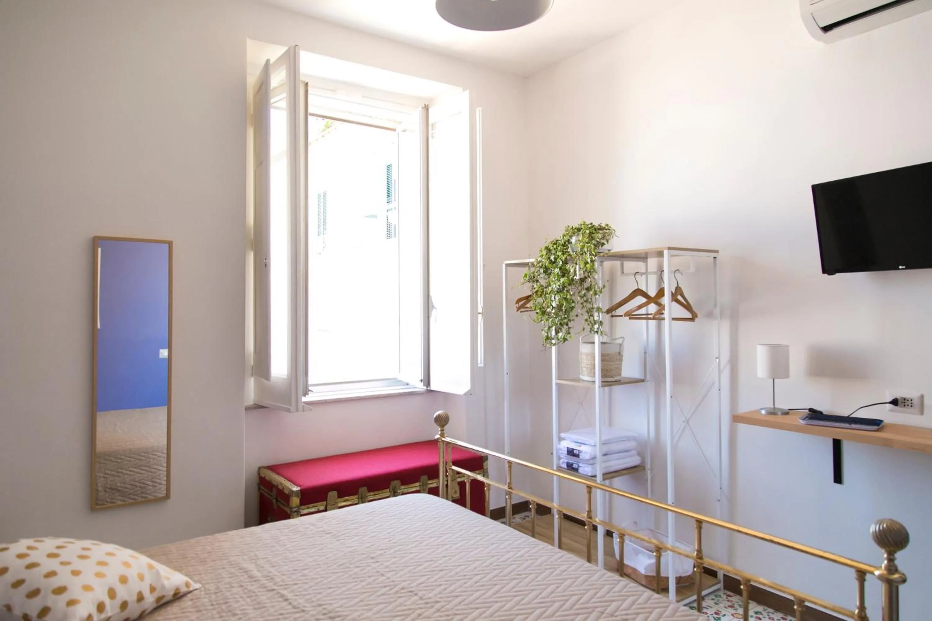 Photo of the whole room, Bed in A Casa di Nina Guest House