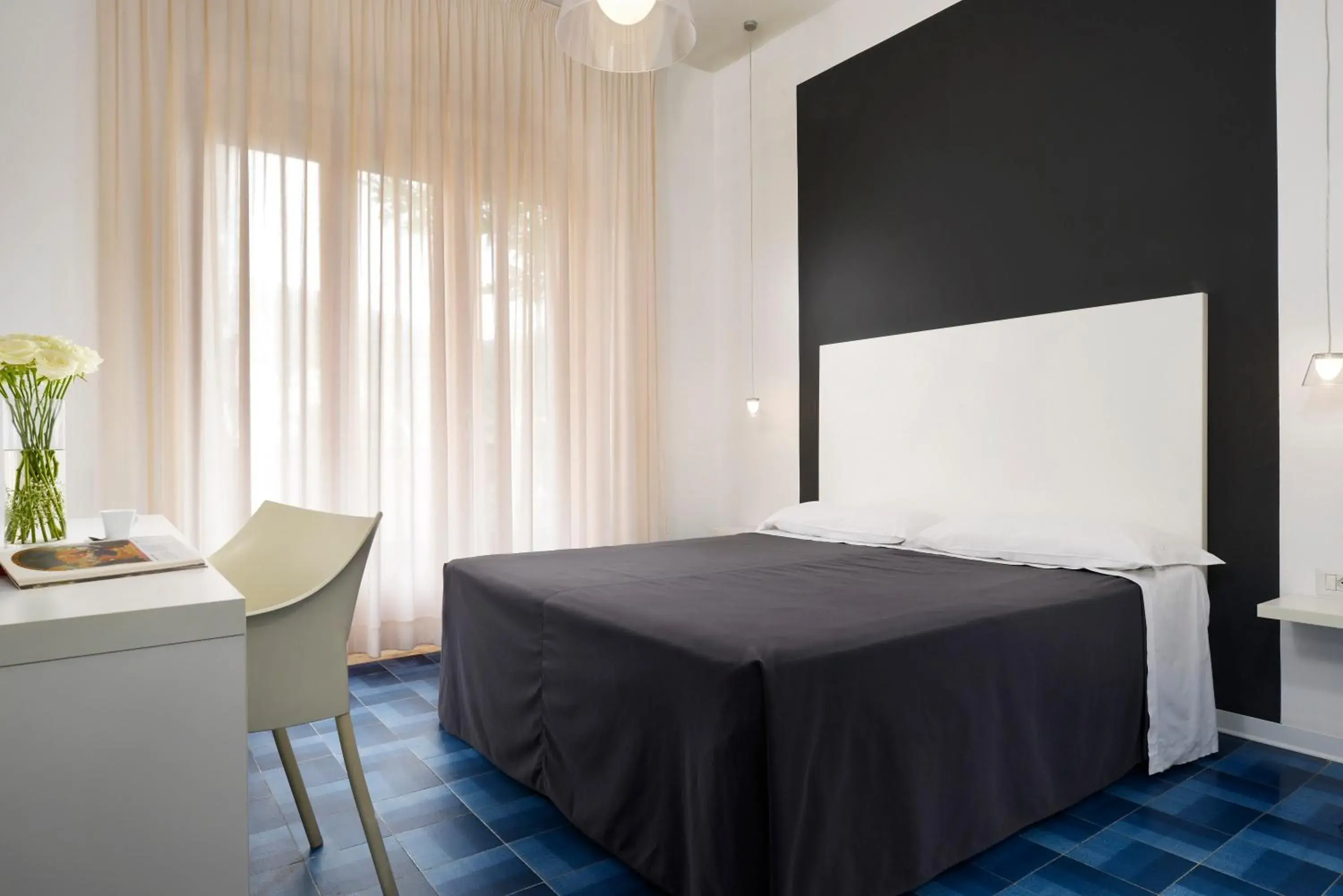 Double Room in Hotel La Playa Double Room in Hotel La Playa